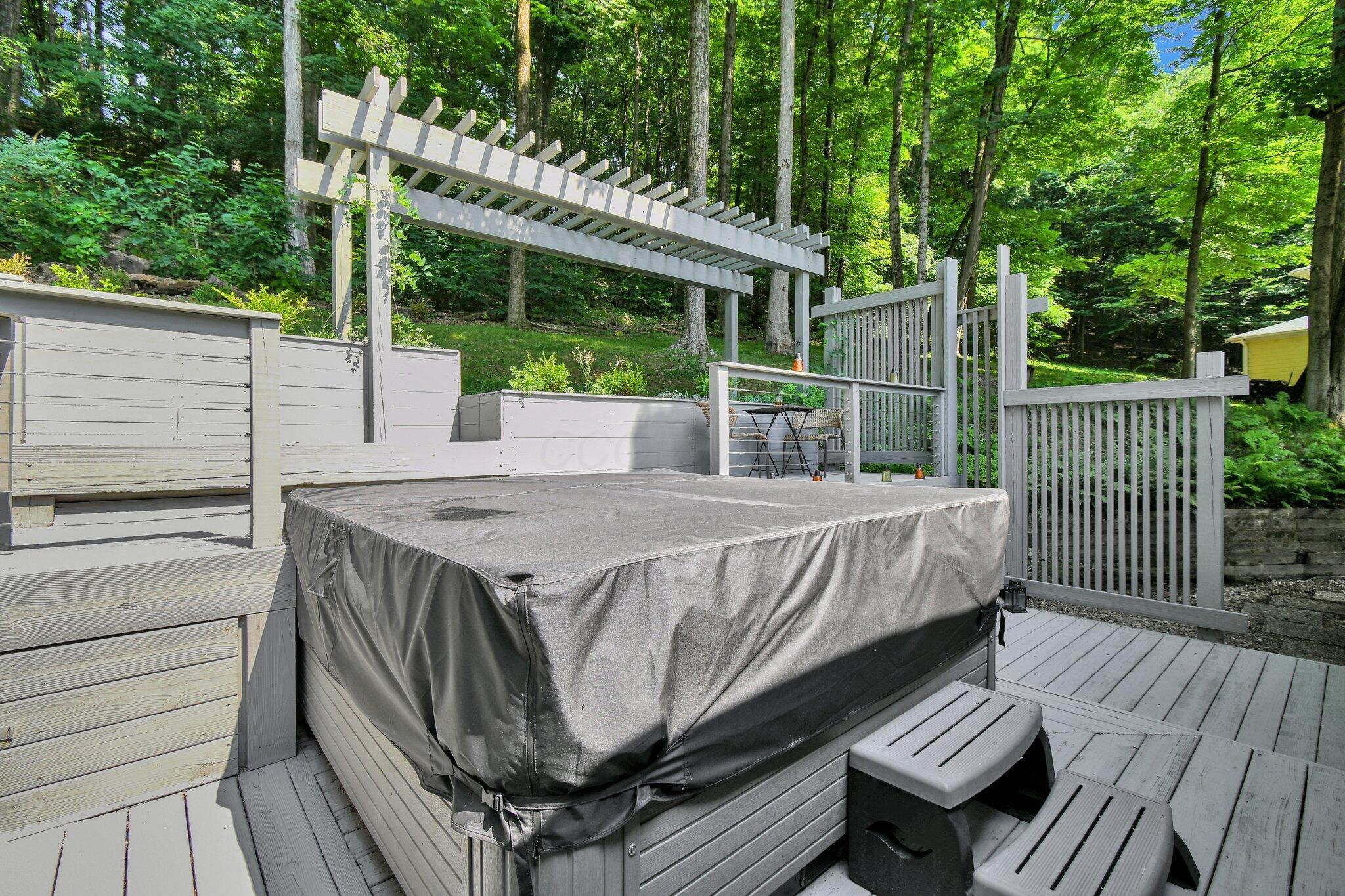 160 Wildwood Drive Property Photo 45