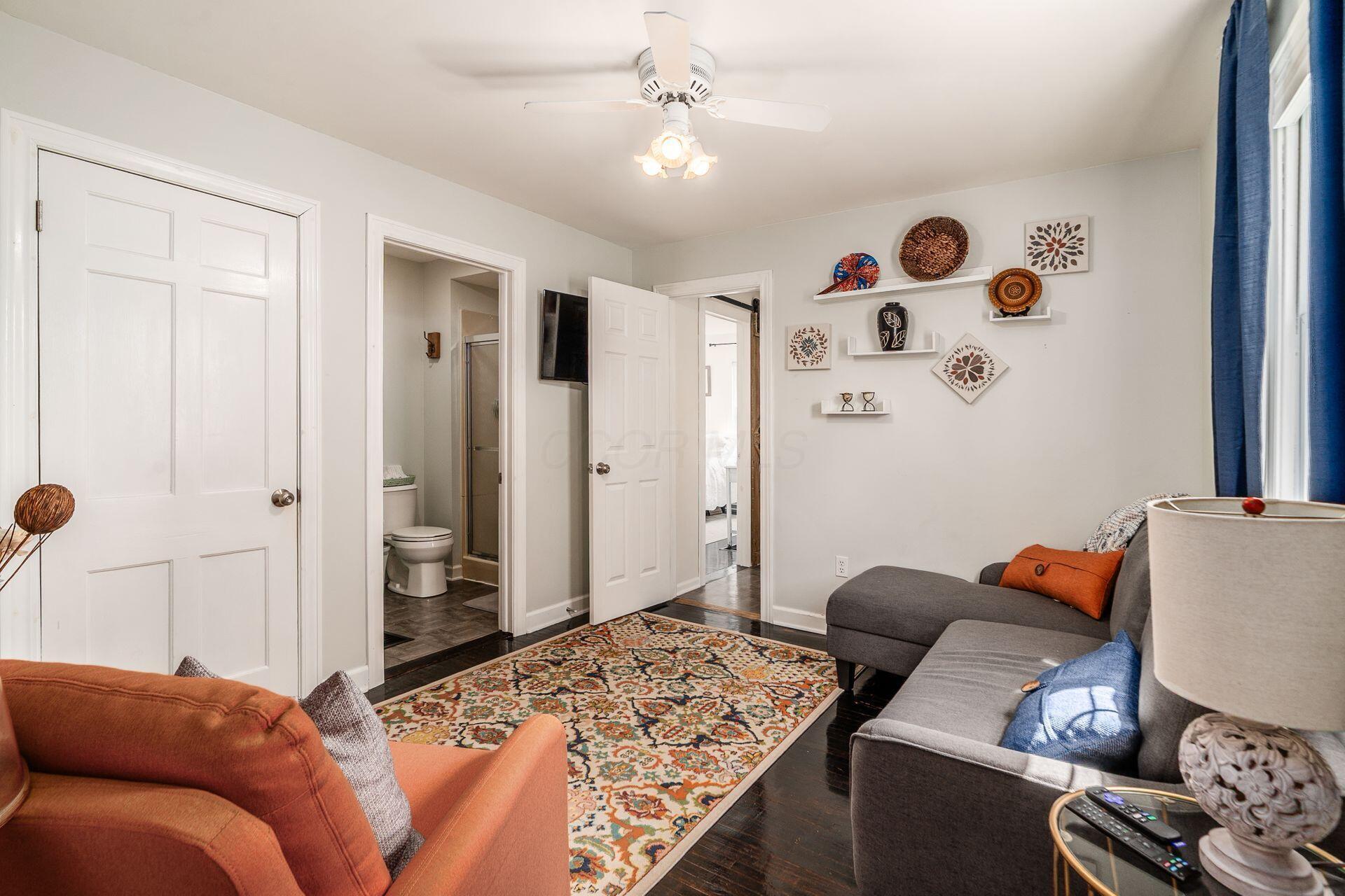 3445 Woodlawn Avenue Property Photo 12