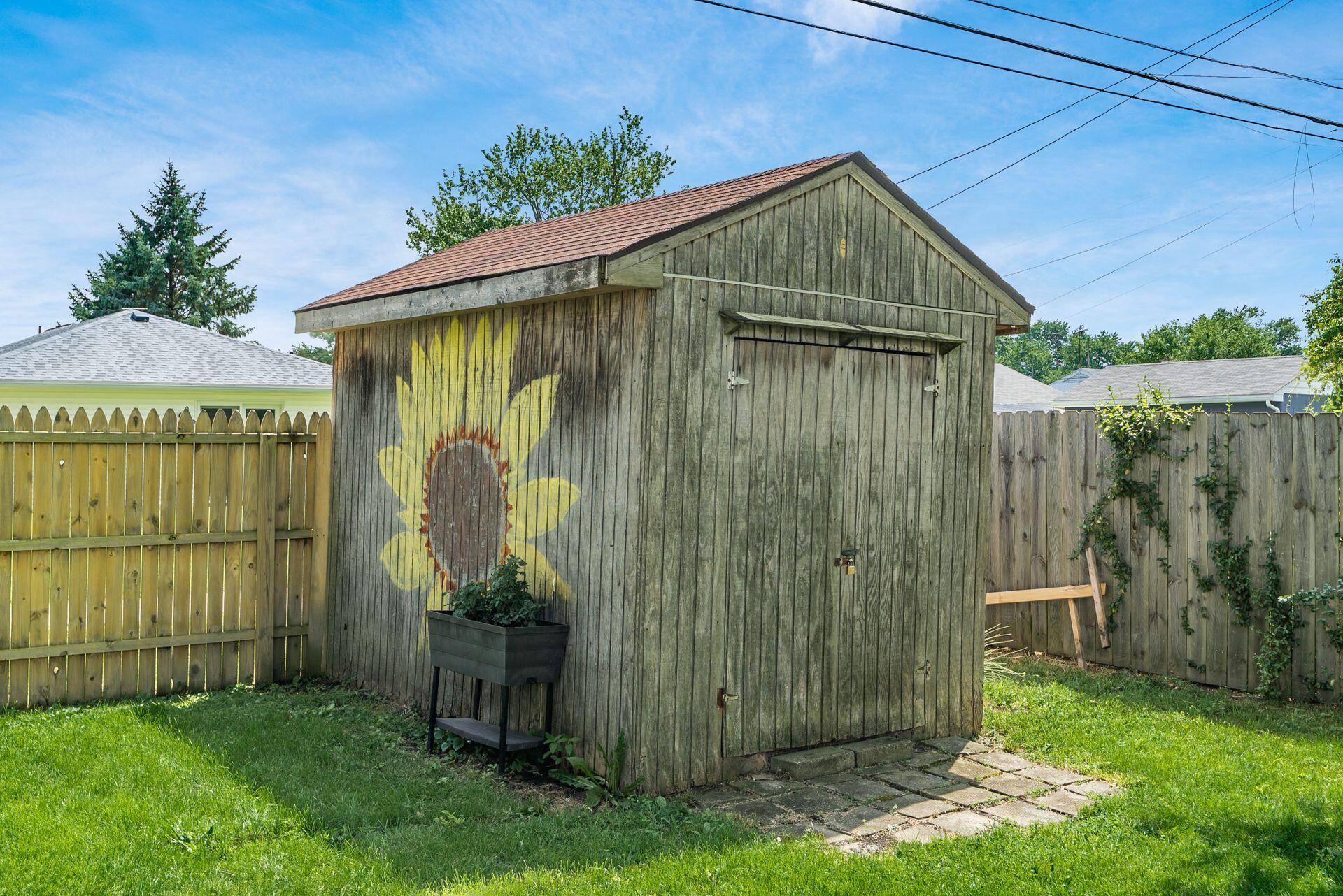 3445 Woodlawn Avenue Property Photo 44