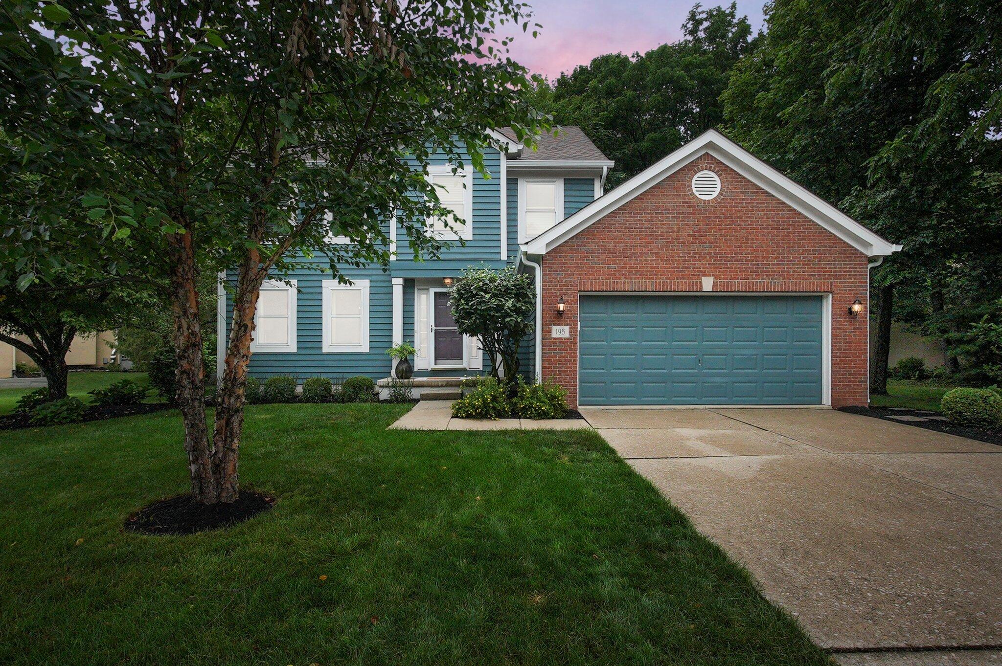 198 W Hull Drive Property Photo 1