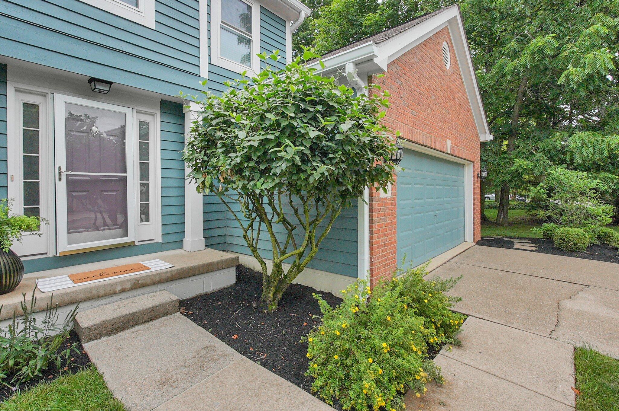 198 W Hull Drive Property Photo 3