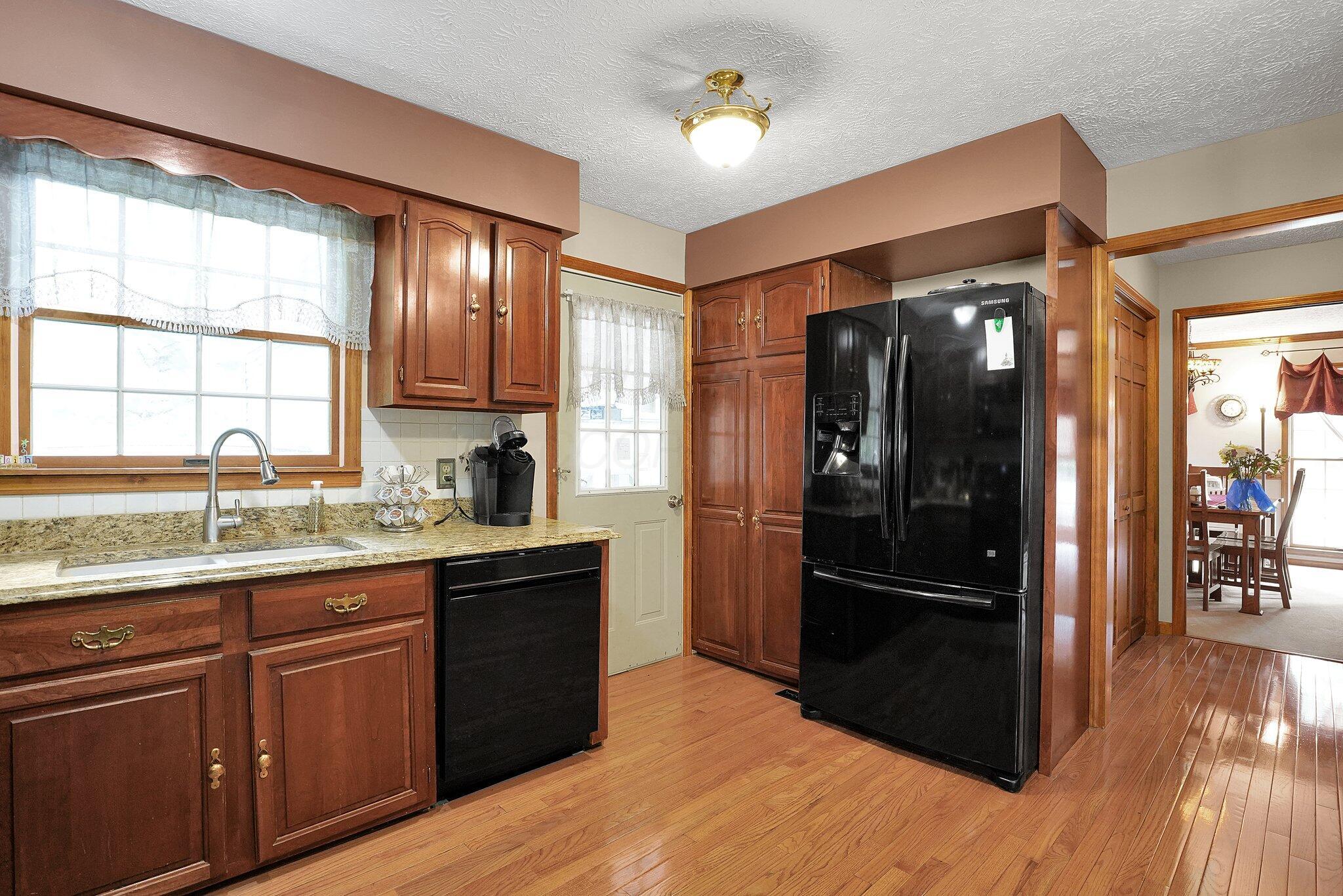 519 Forestview Court Property Photo 17