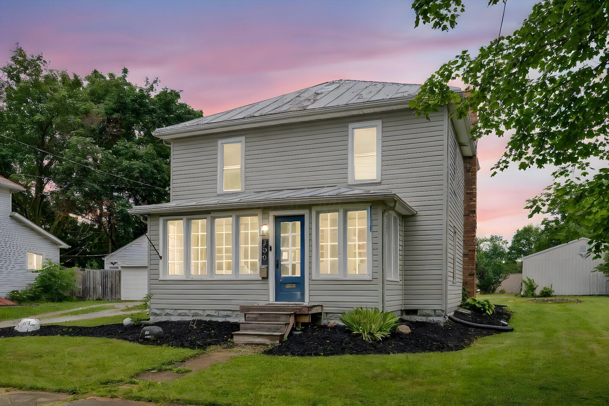 300 Lincoln Avenue Property Photo 1