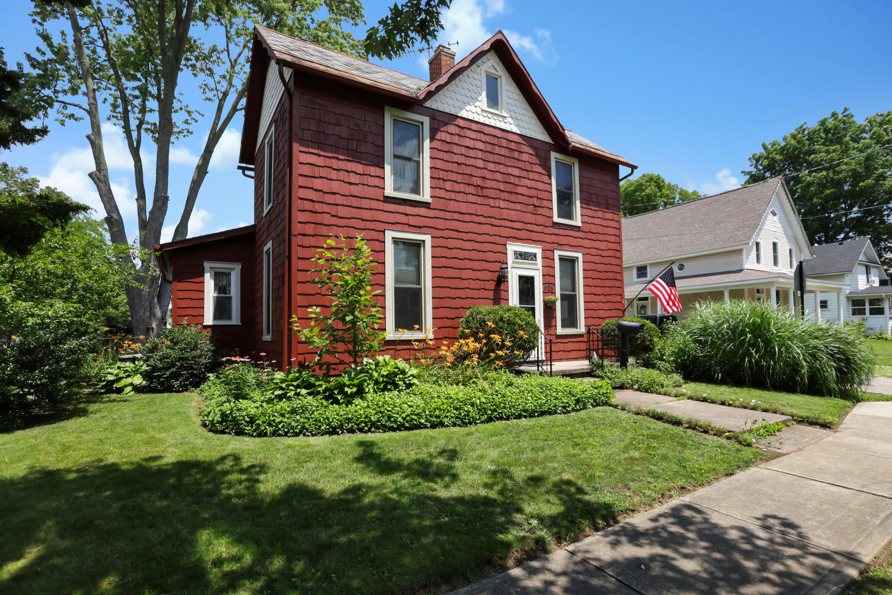 604 Elm Street Property Photo
