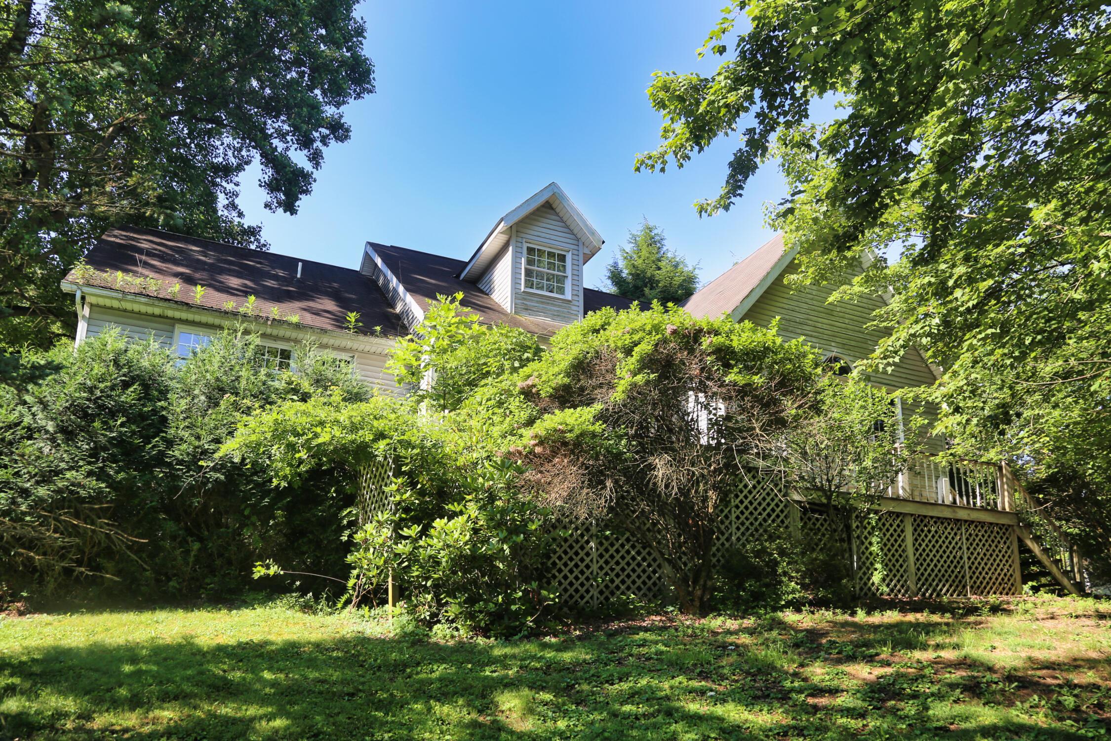 510 Hillcrest Drive Property Photo 1
