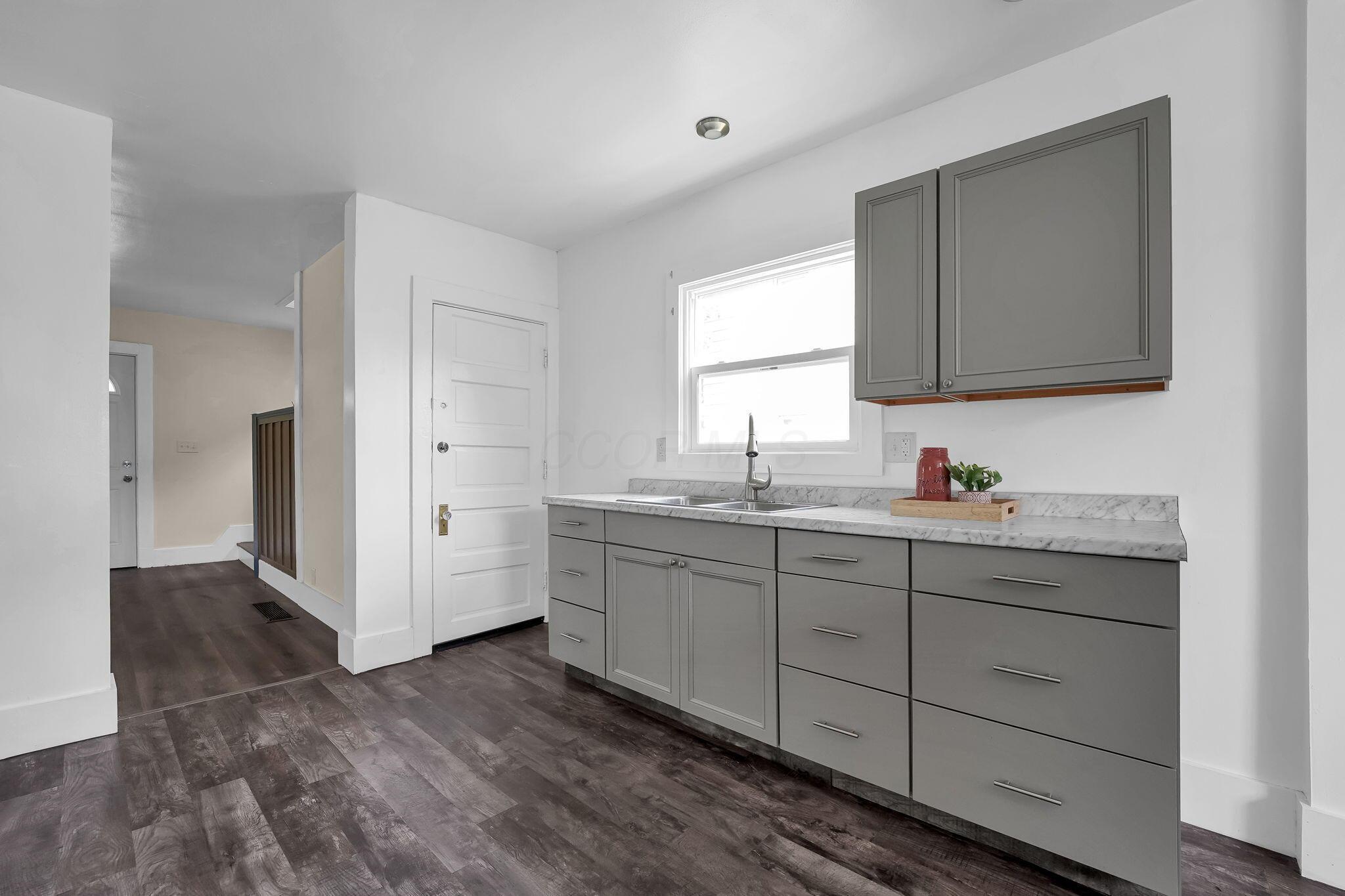 715 Woodrow Avenue Property Photo 16