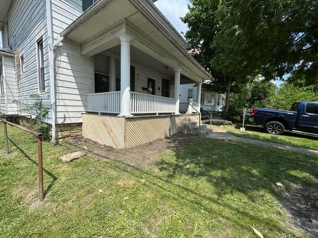 253 Midland Avenue Property Photo 2