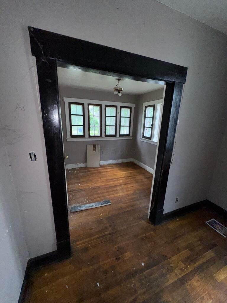 253 Midland Avenue Property Photo 15