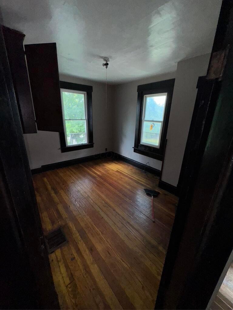 253 Midland Avenue Property Photo 19