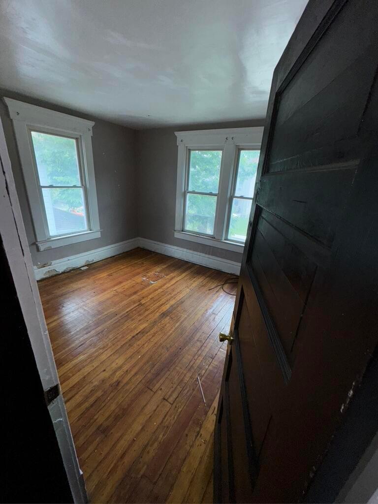 253 Midland Avenue Property Photo 22