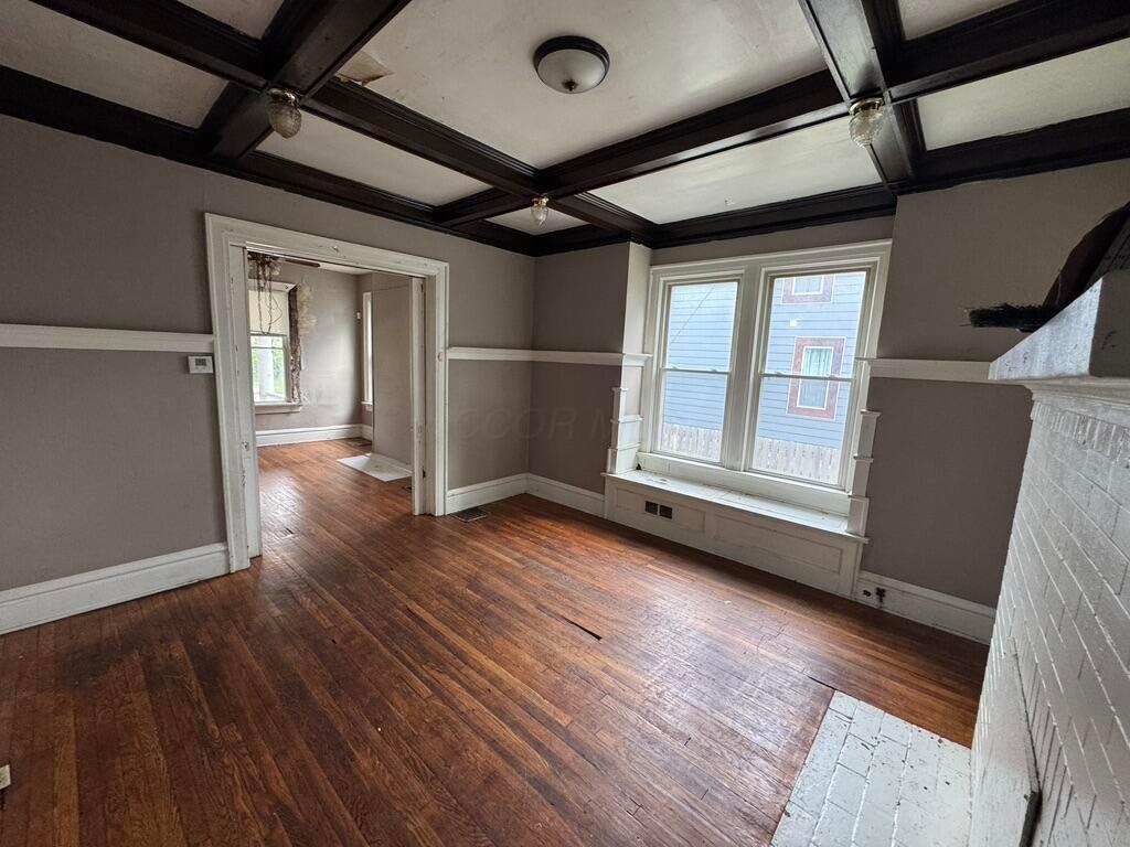 253 Midland Avenue Property Photo 25
