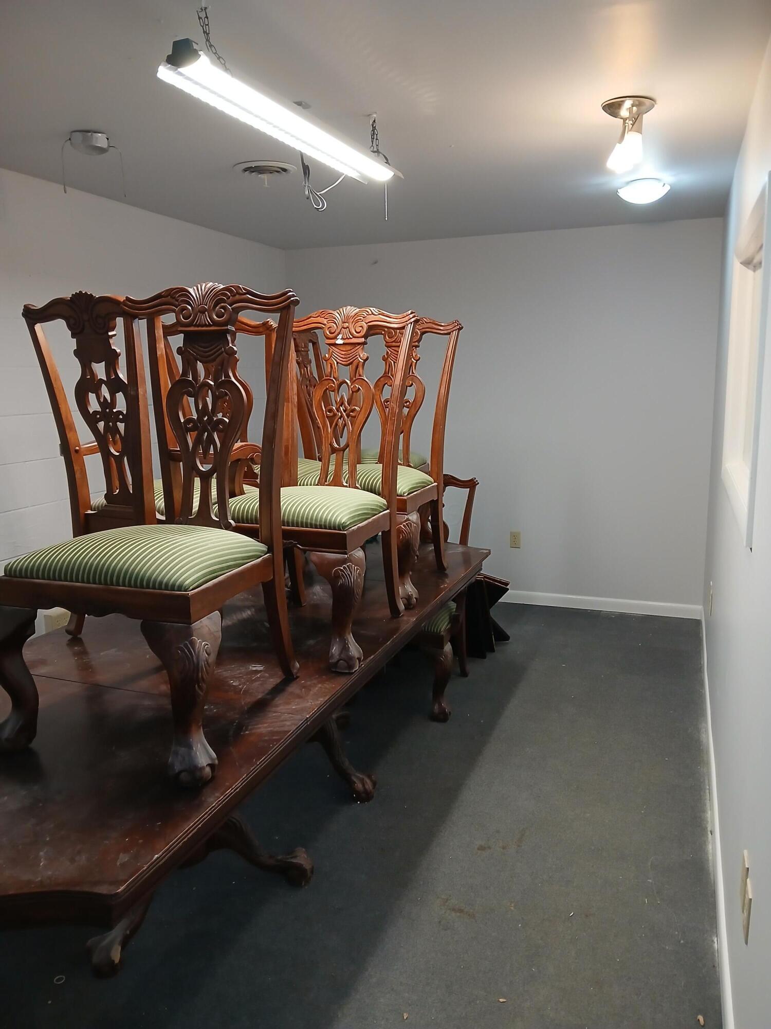 475 E Main Street, A Property Photo 6