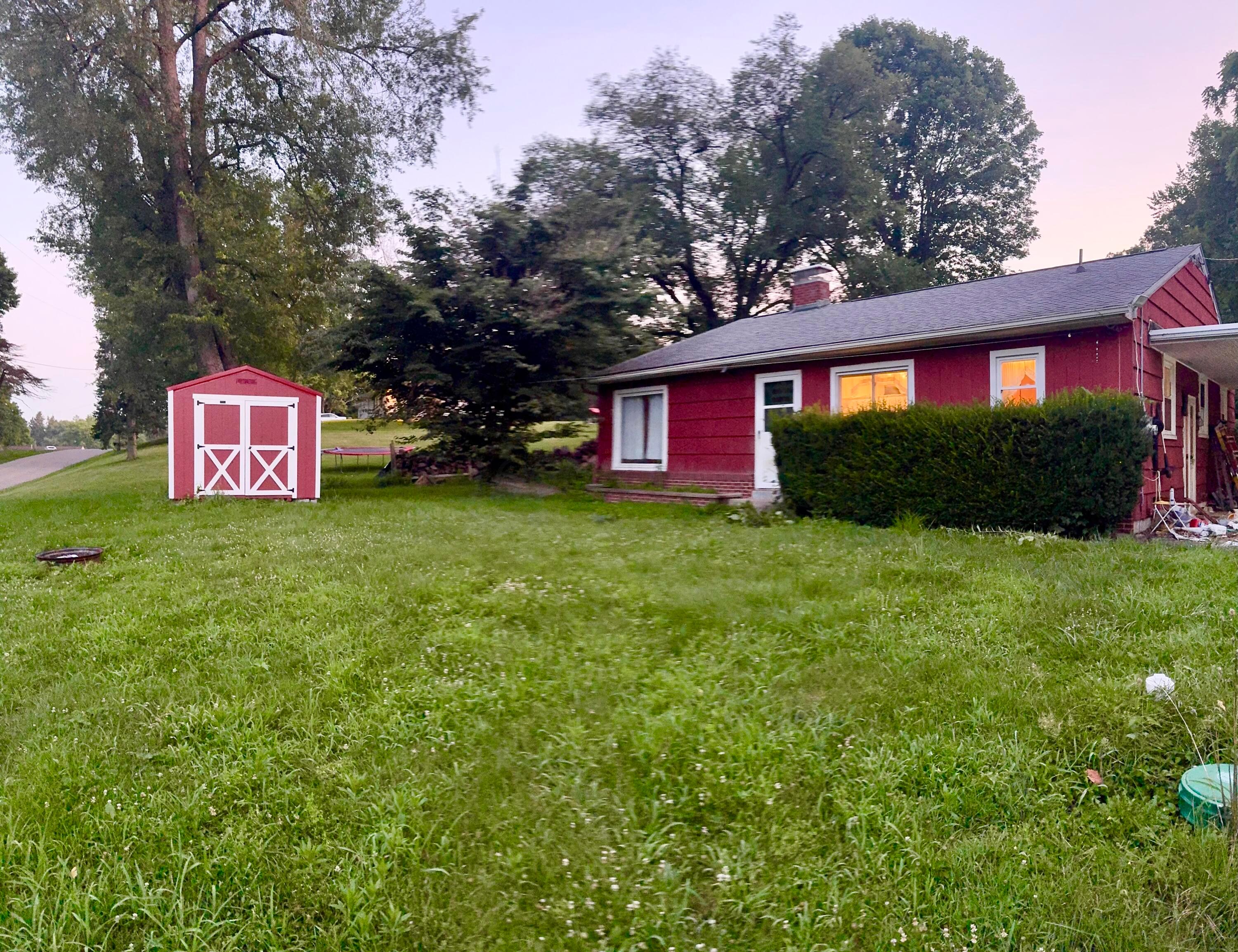 445 Rainbow Drive Ne Property Photo 1