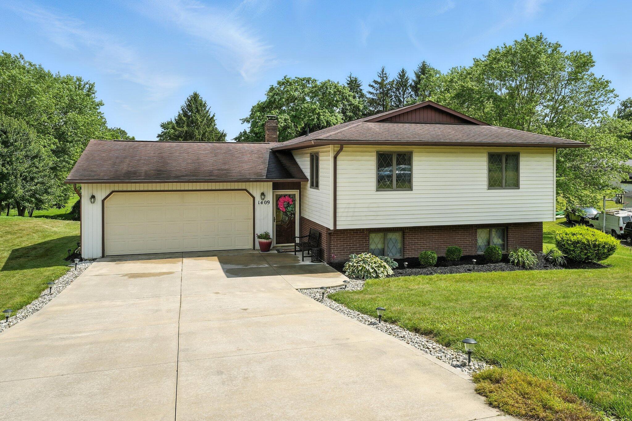 1409 Hillbrook Drive Ne Property Photo 1