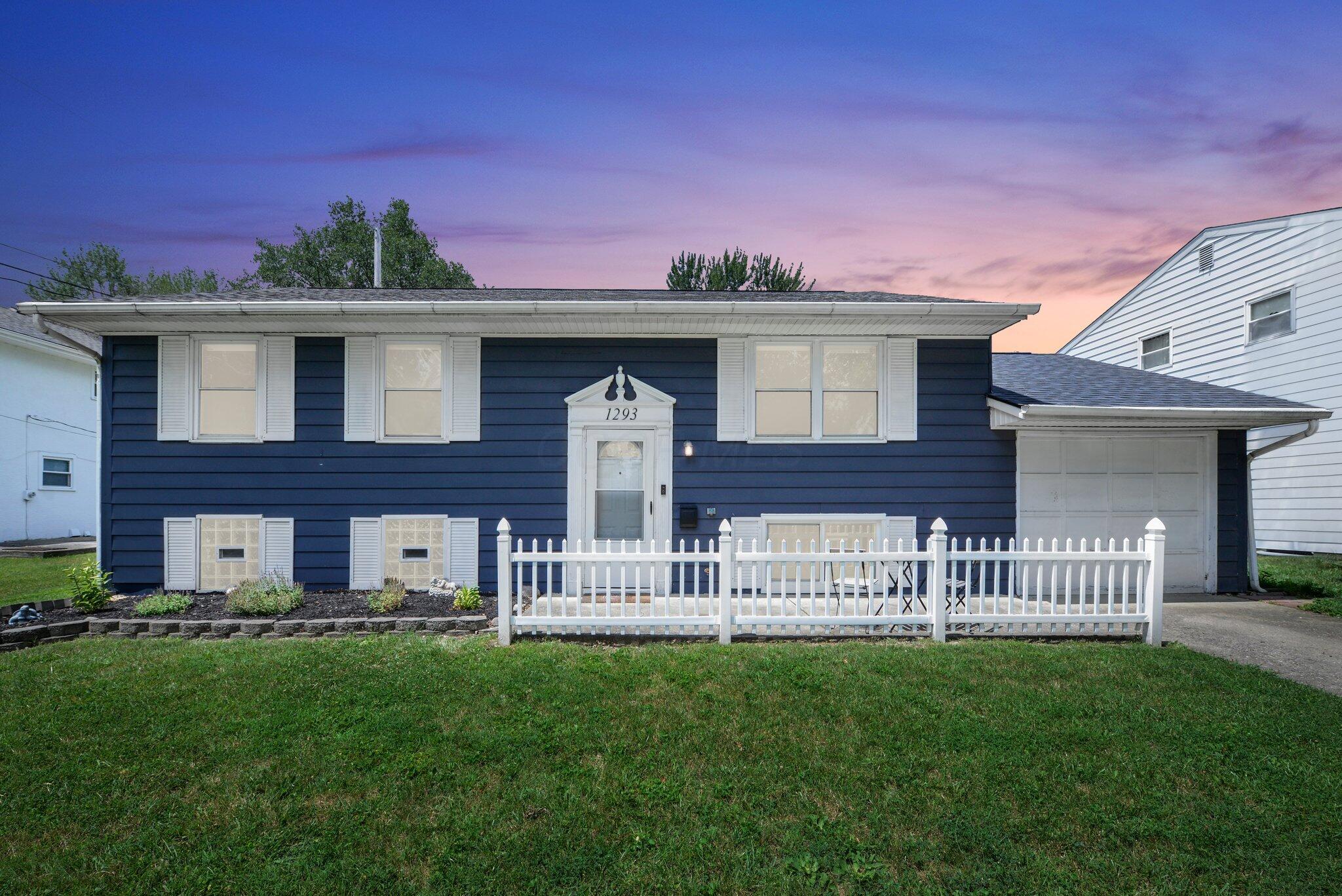 1293 Gresham Road Property Image