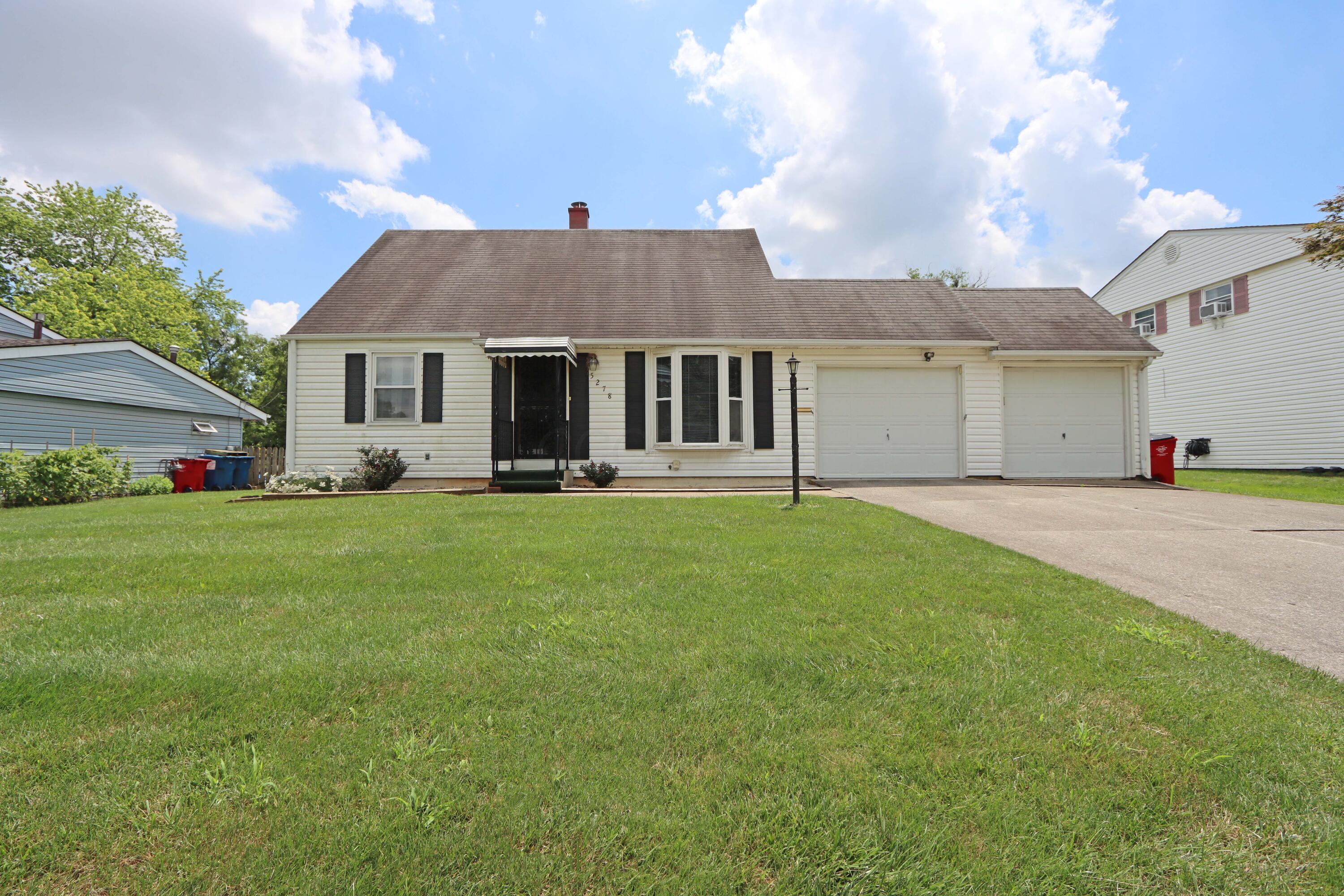 5278 Edgeview Road Property Photo 1