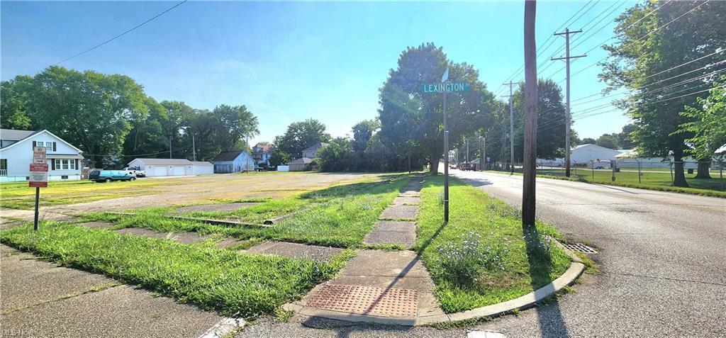 1305 Pershing Road Property Photo 9