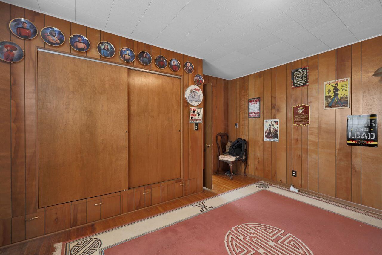 1102 Columbus Street Property Photo 13