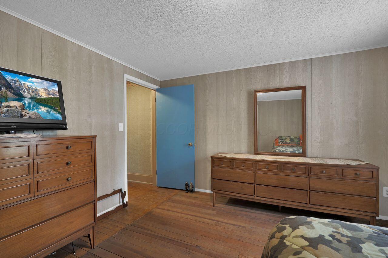1102 Columbus Street Property Photo 17
