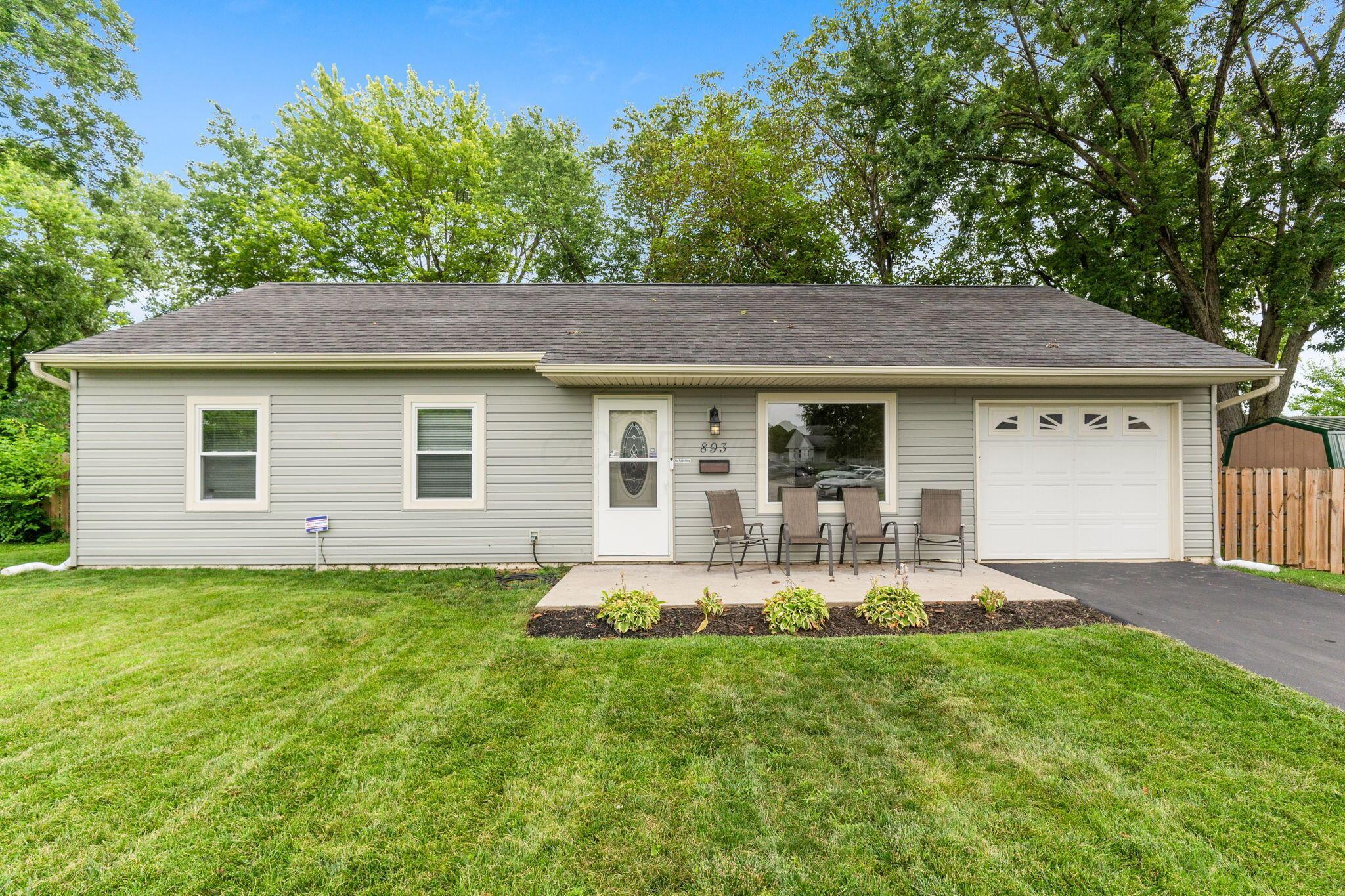 893 Aladdin Court Property Photo