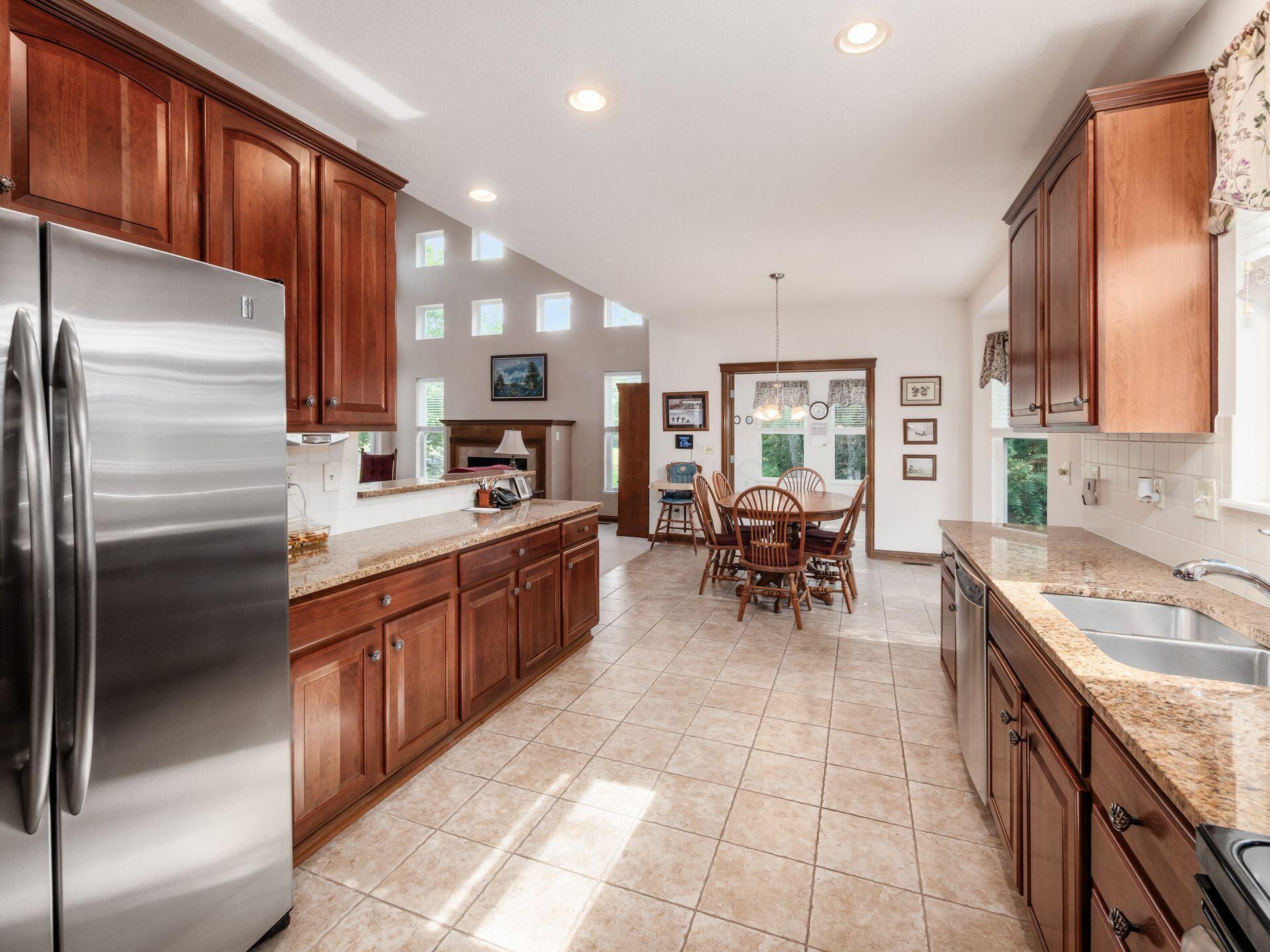 6611 Letterman Drive Property Photo 10