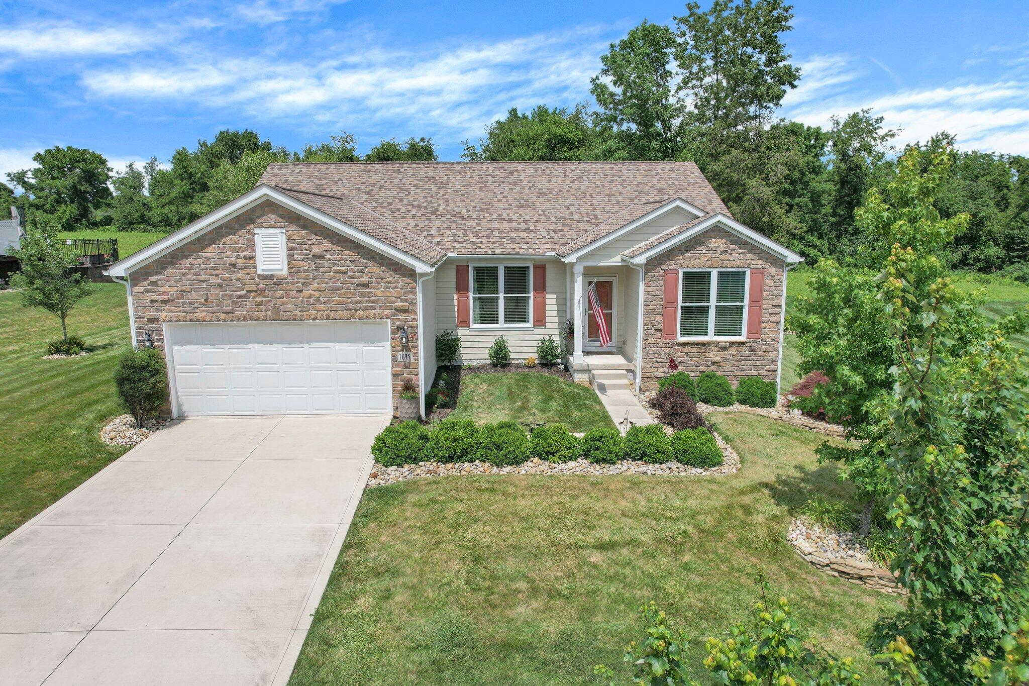 1835 Bent Creek Drive Property Photo 1