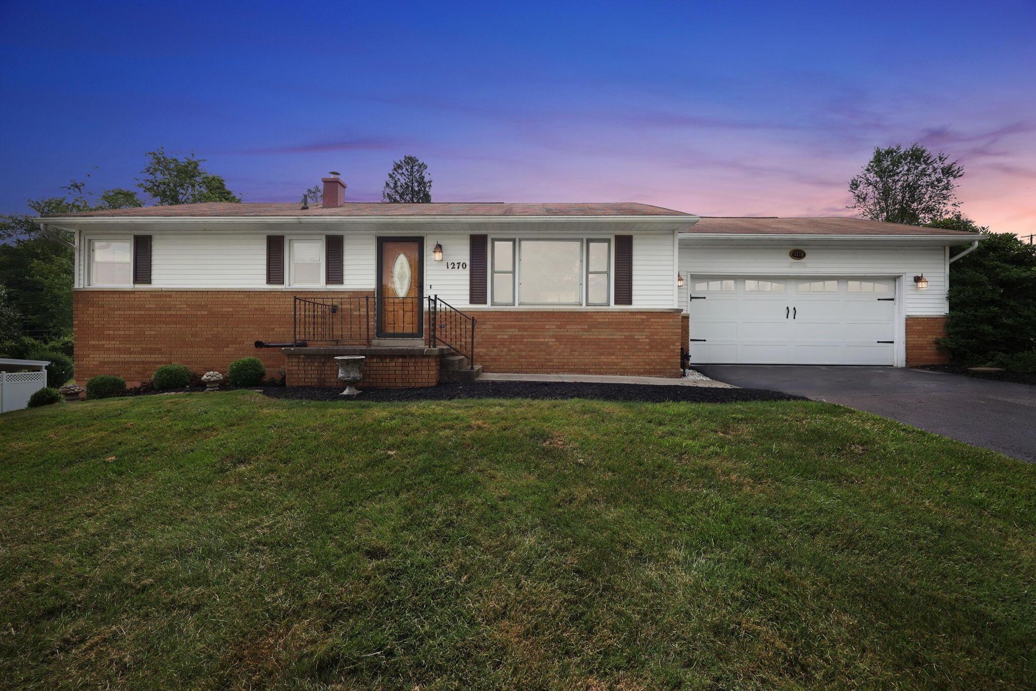 1270 Gumwood Drive Ne Property Photo 1