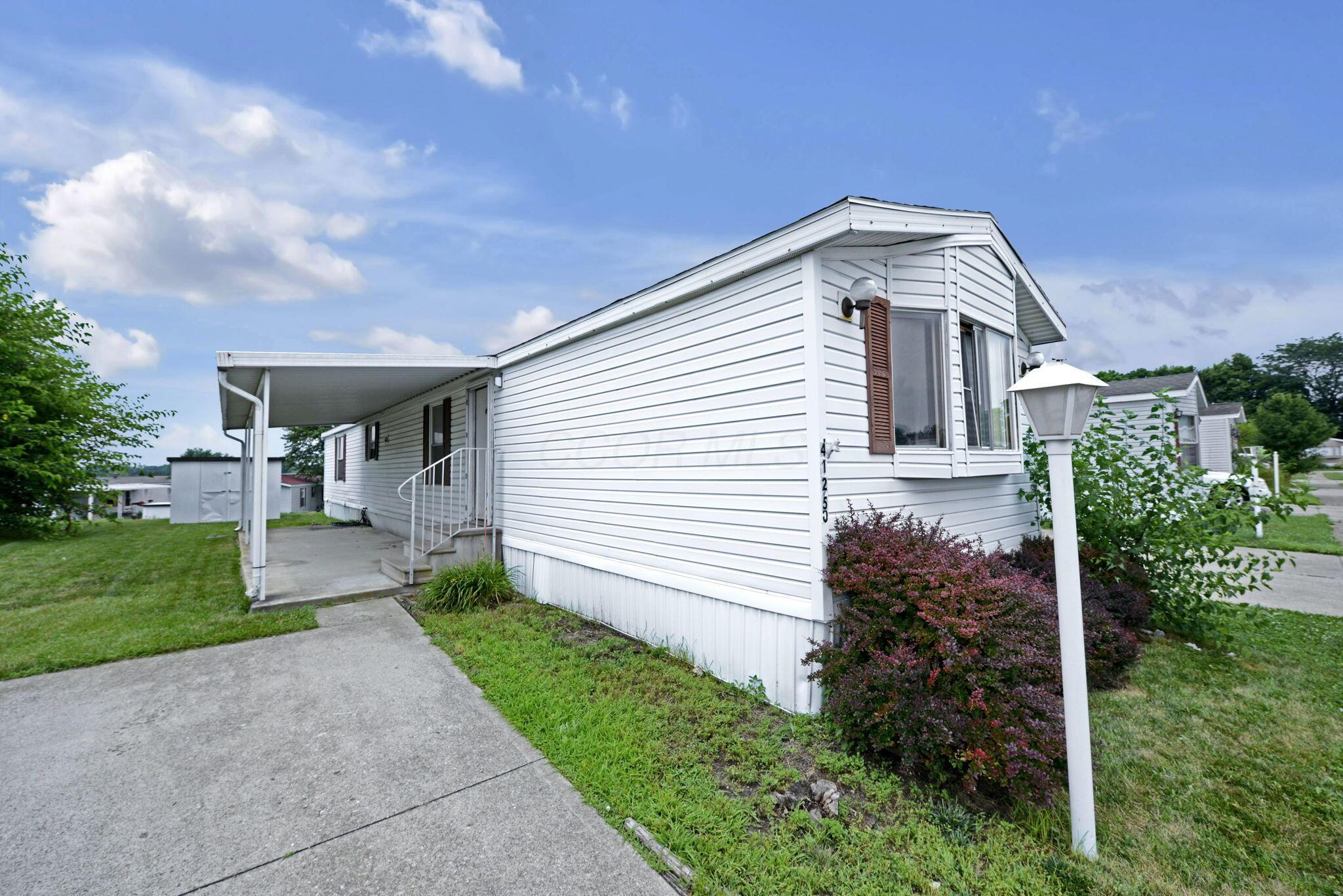 4125 Martinsburg Drive Property Photo 1