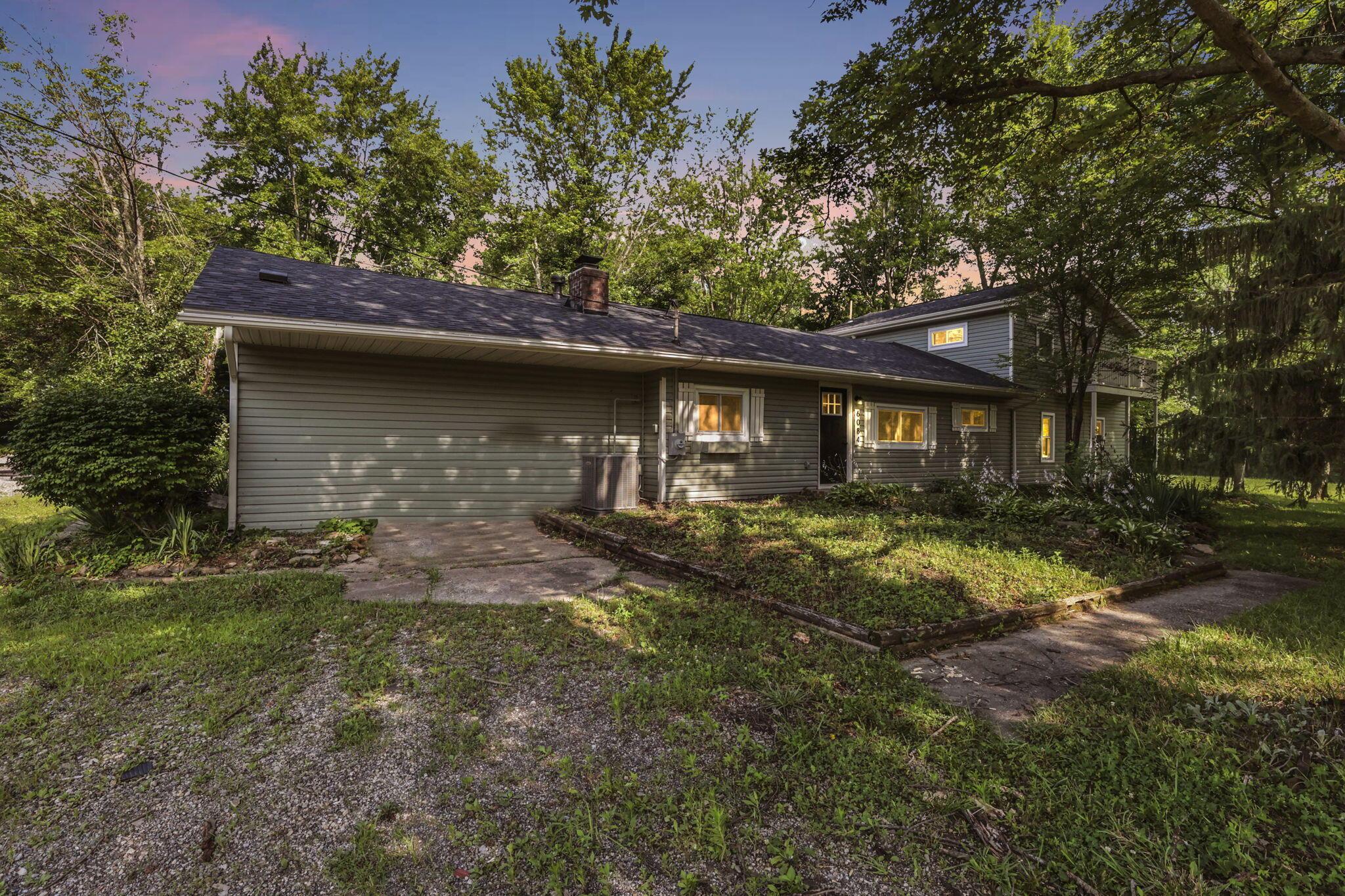 6084 Mink Street Sw Property Photo 1