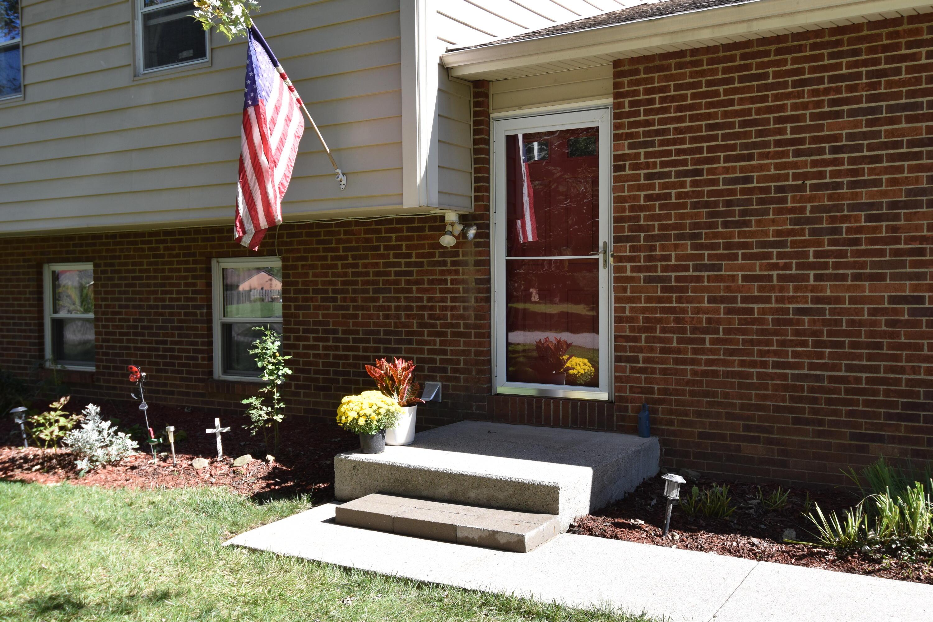 71 Cosmos Lane Property Photo 1