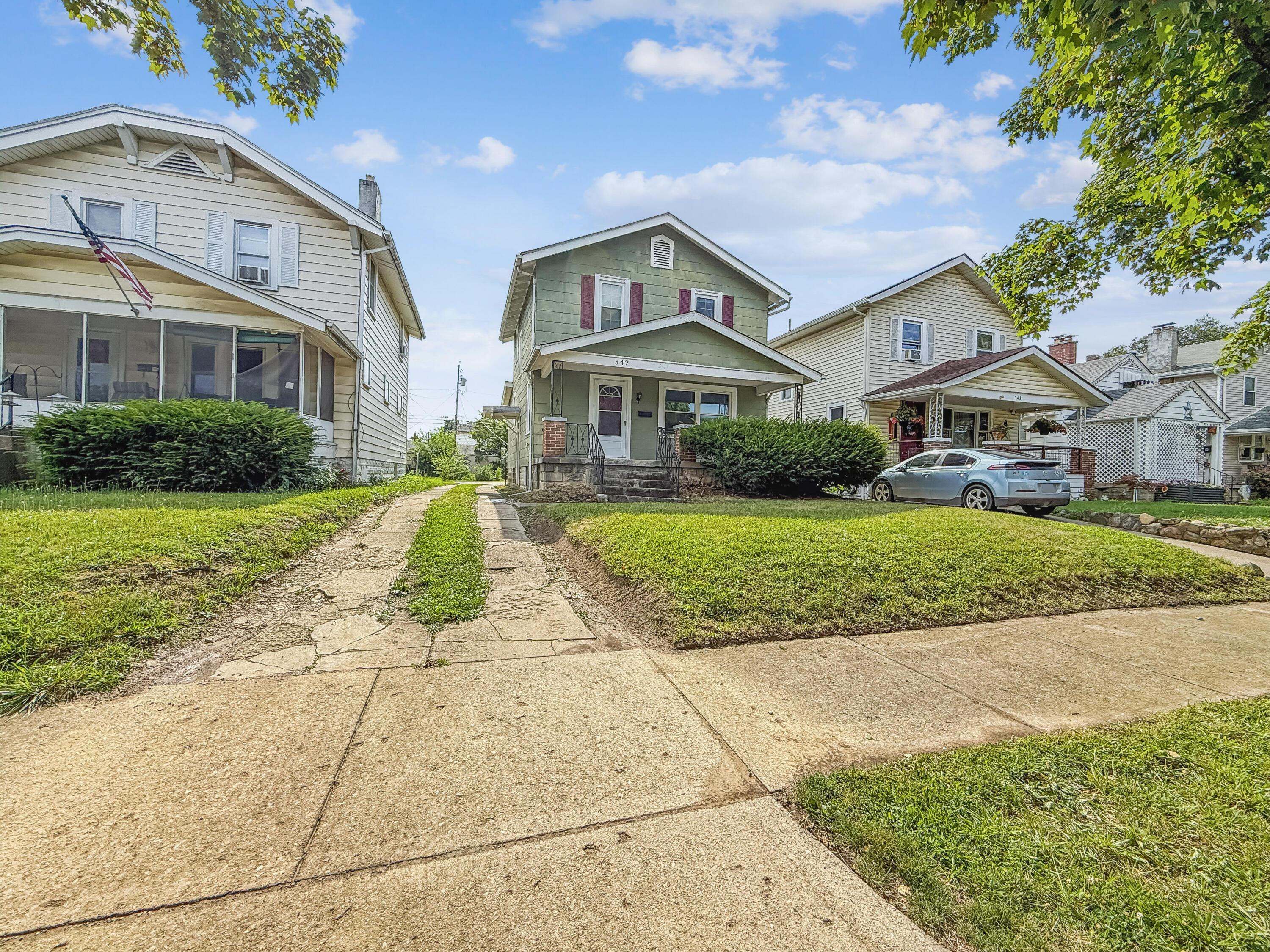 547 Larcomb Avenue Property Photo 1