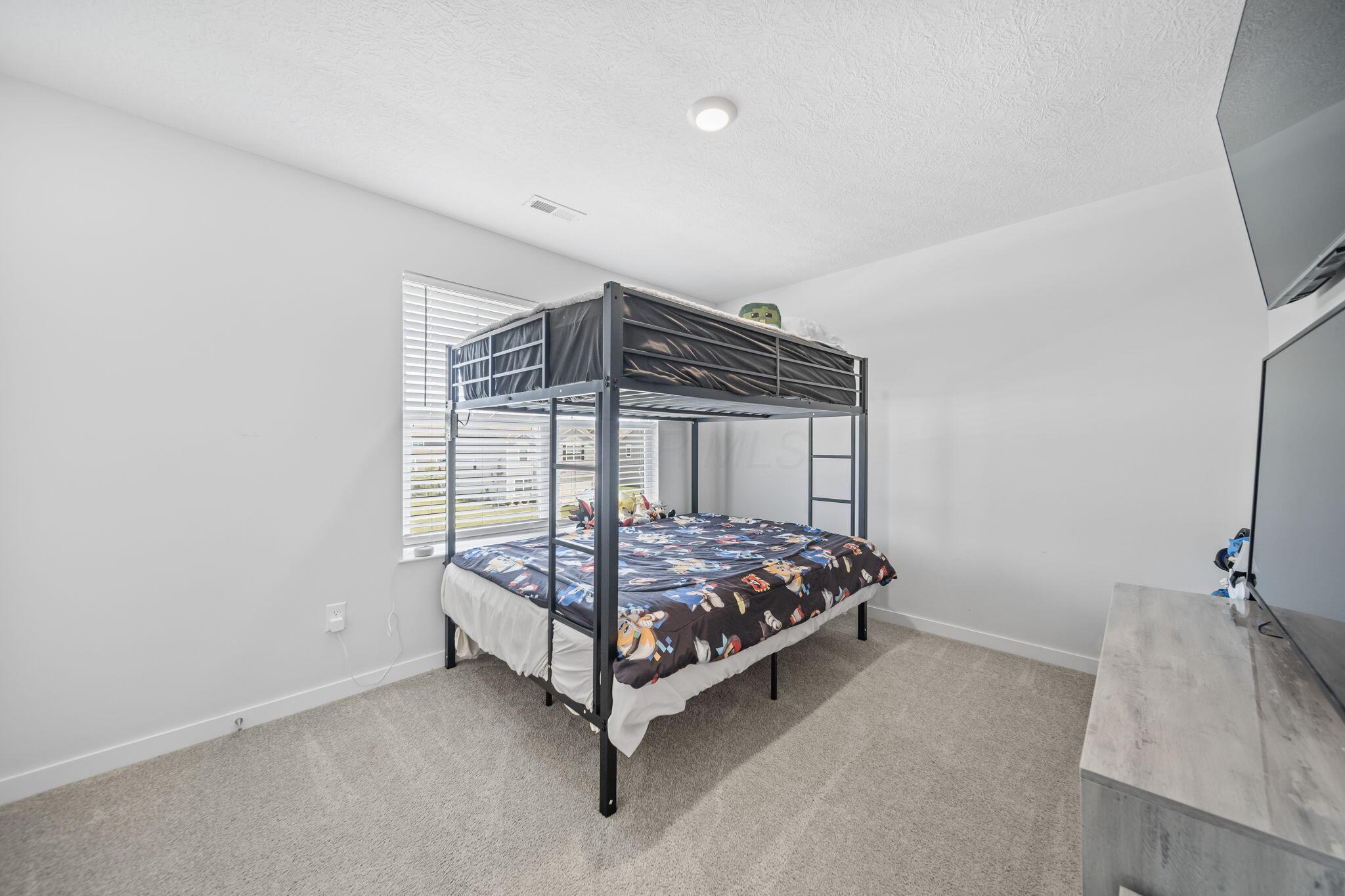 211 Sterndale Drive Property Photo 26