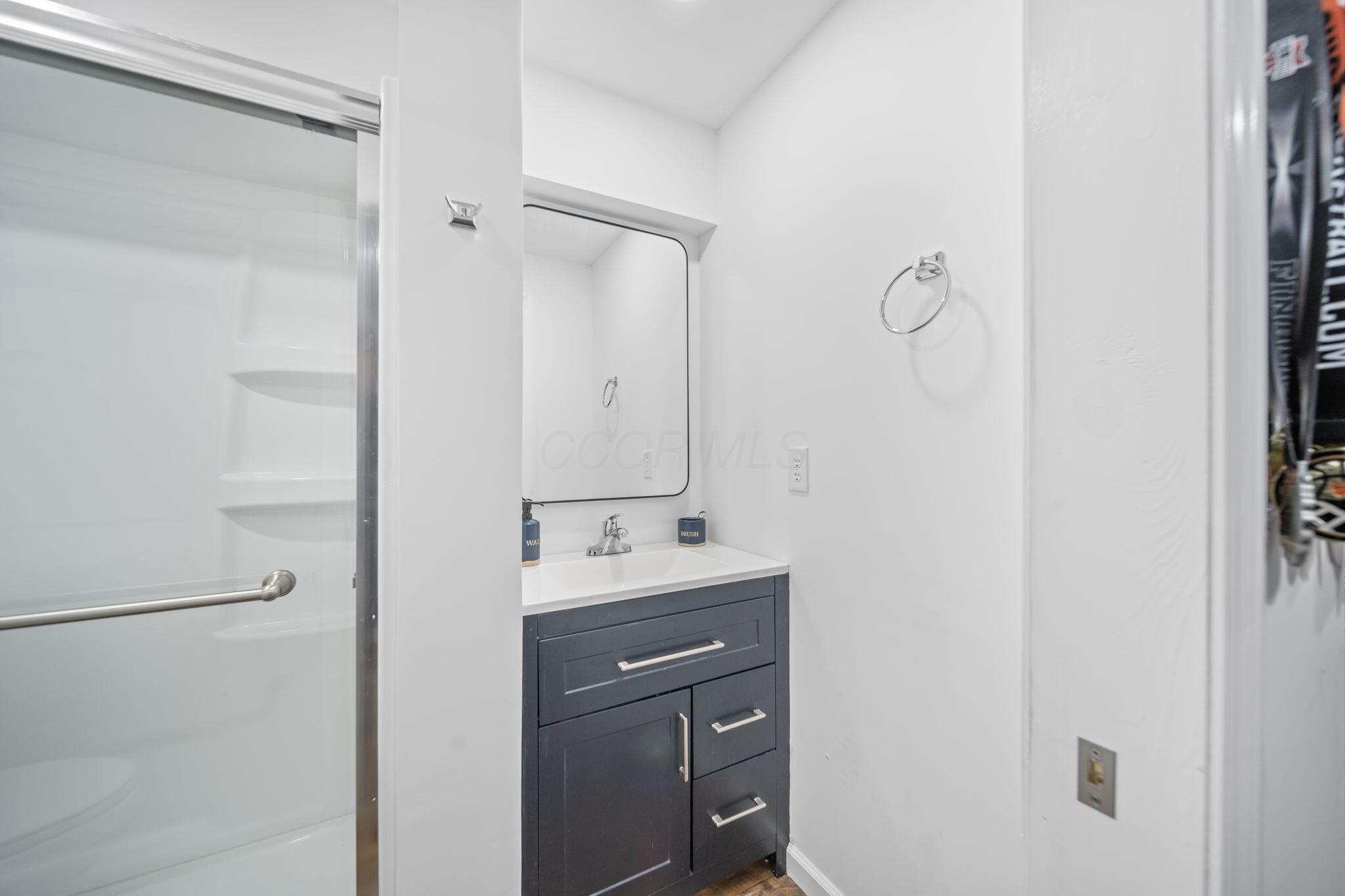 211 Sterndale Drive Property Photo 34