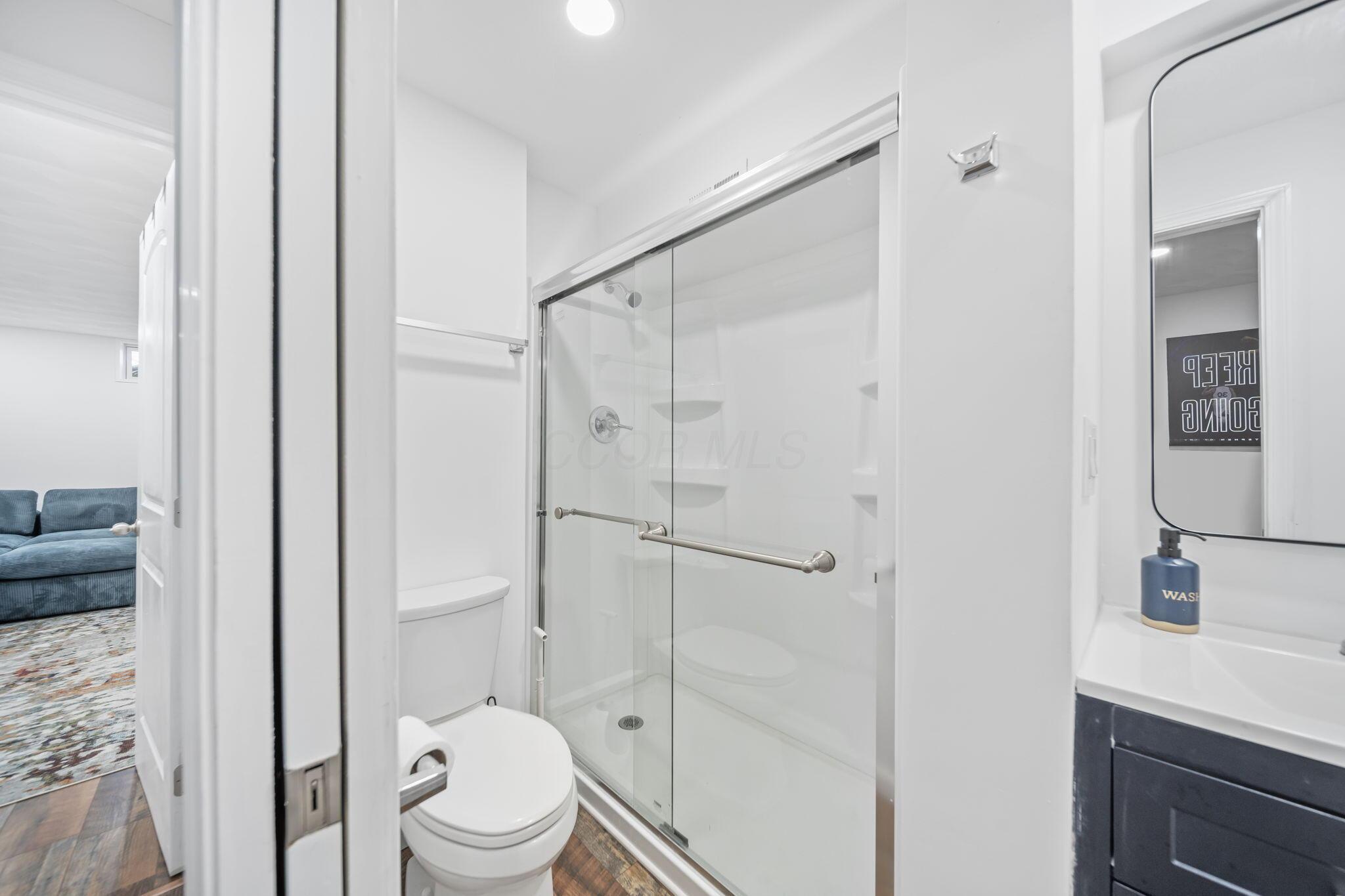 211 Sterndale Drive Property Photo 35