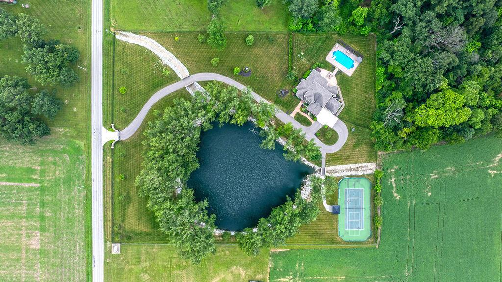 3150 Middle Pike Property Photo 1