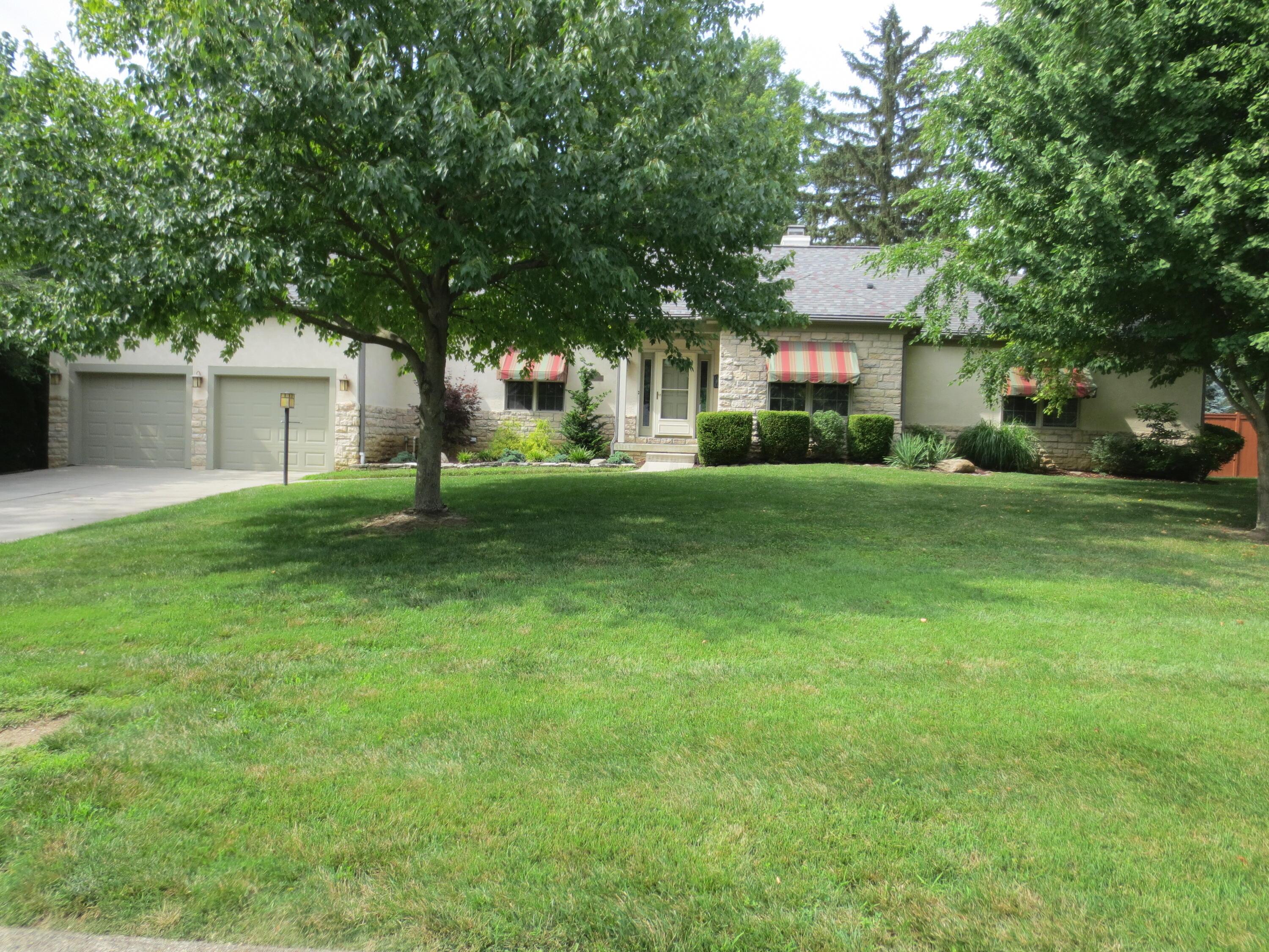 222 Fairlawn Drive Property Photo 1