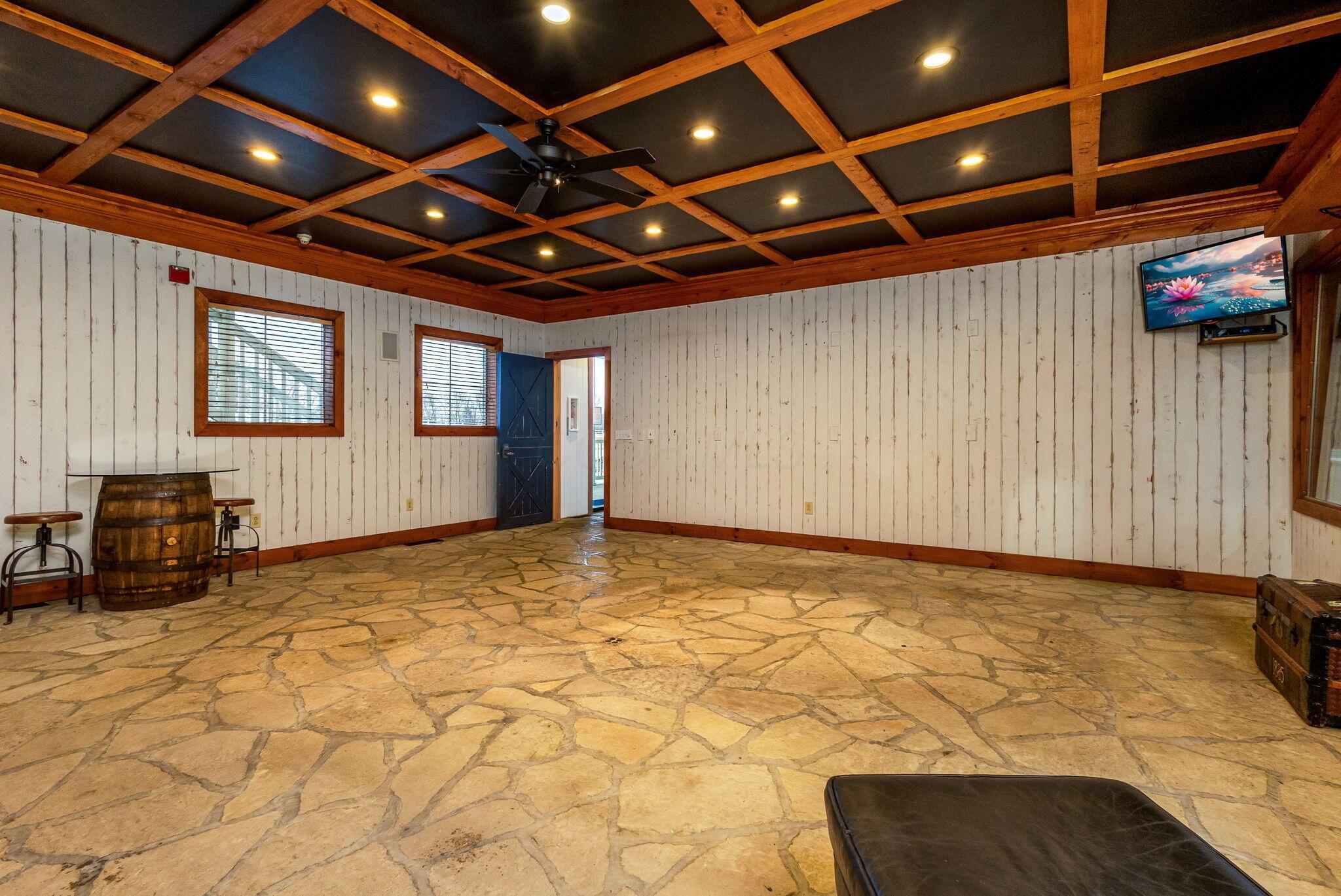 12298 Croton Road Property Photo 27