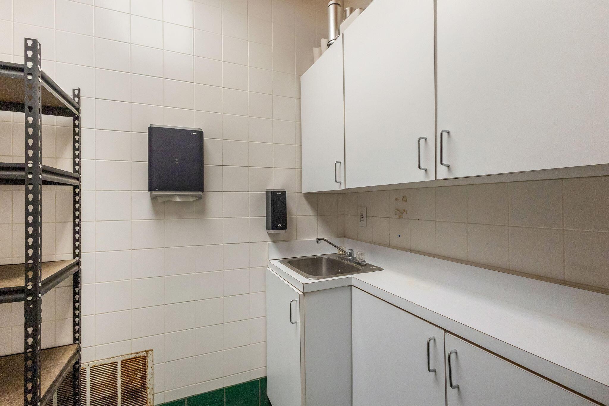 12298 Croton Road Property Photo 43