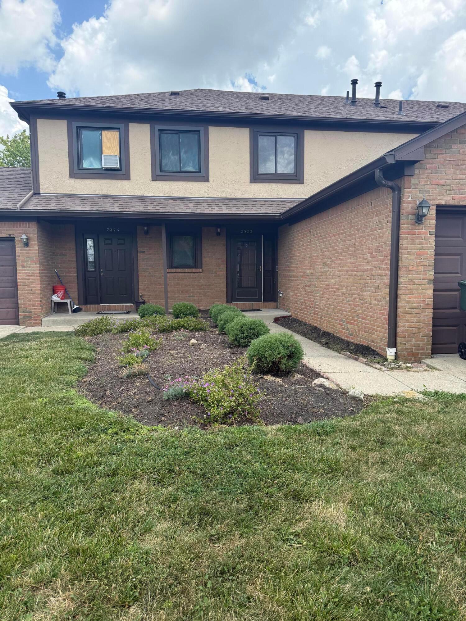 2022 Queensgate Lane Property Photo 1