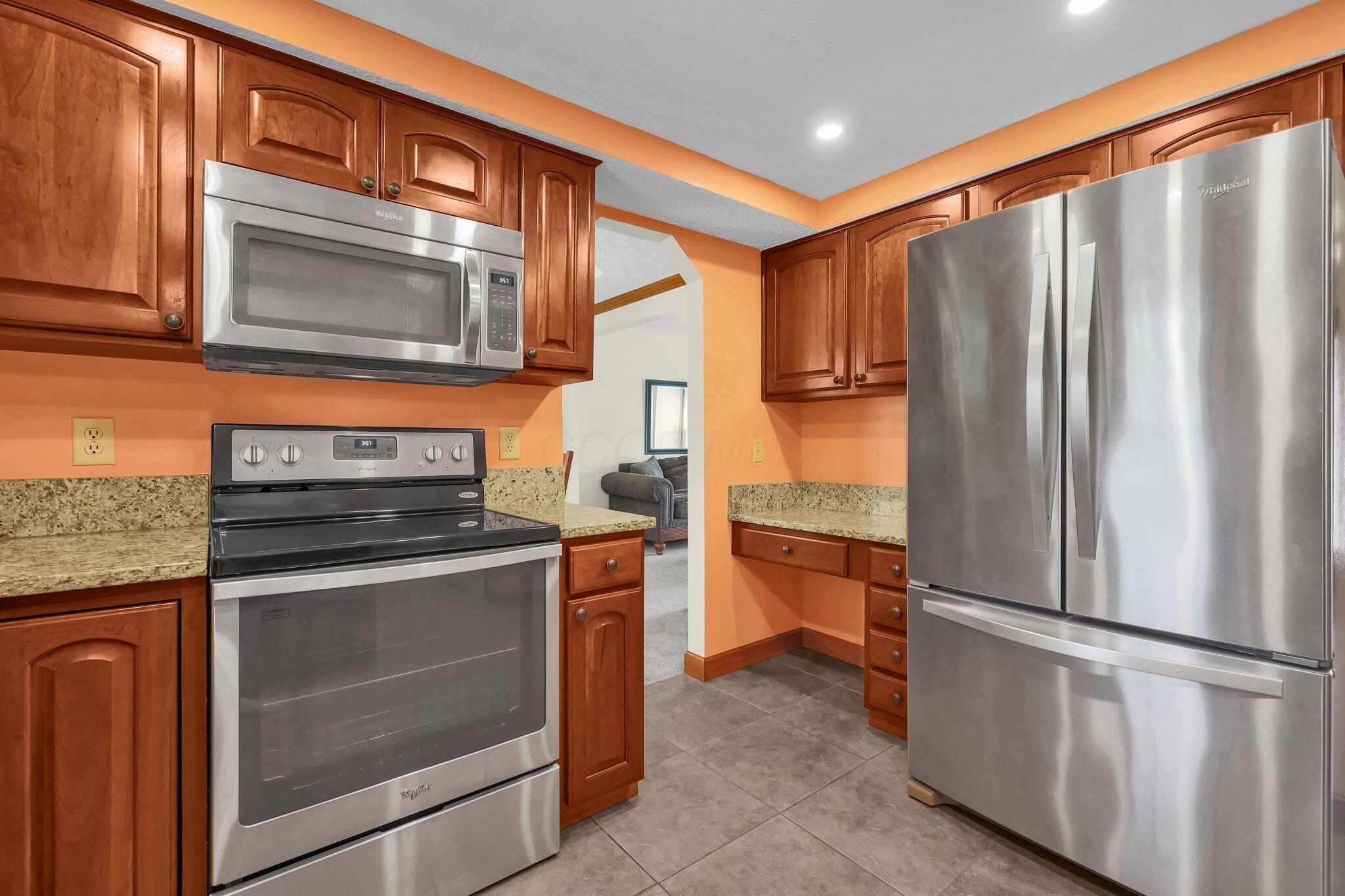 13048 Coventry Avenue Property Photo 15