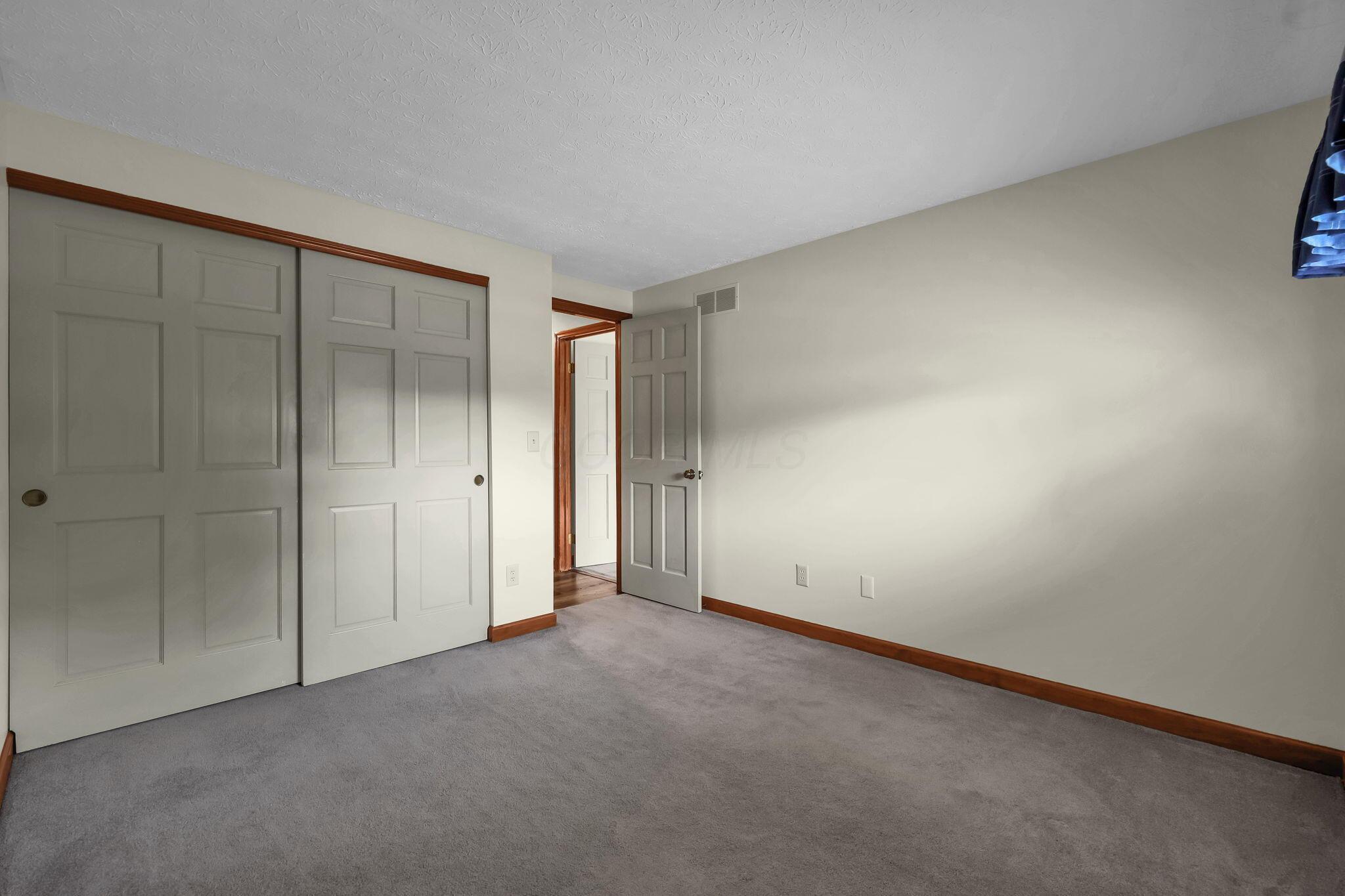13048 Coventry Avenue Property Photo 27