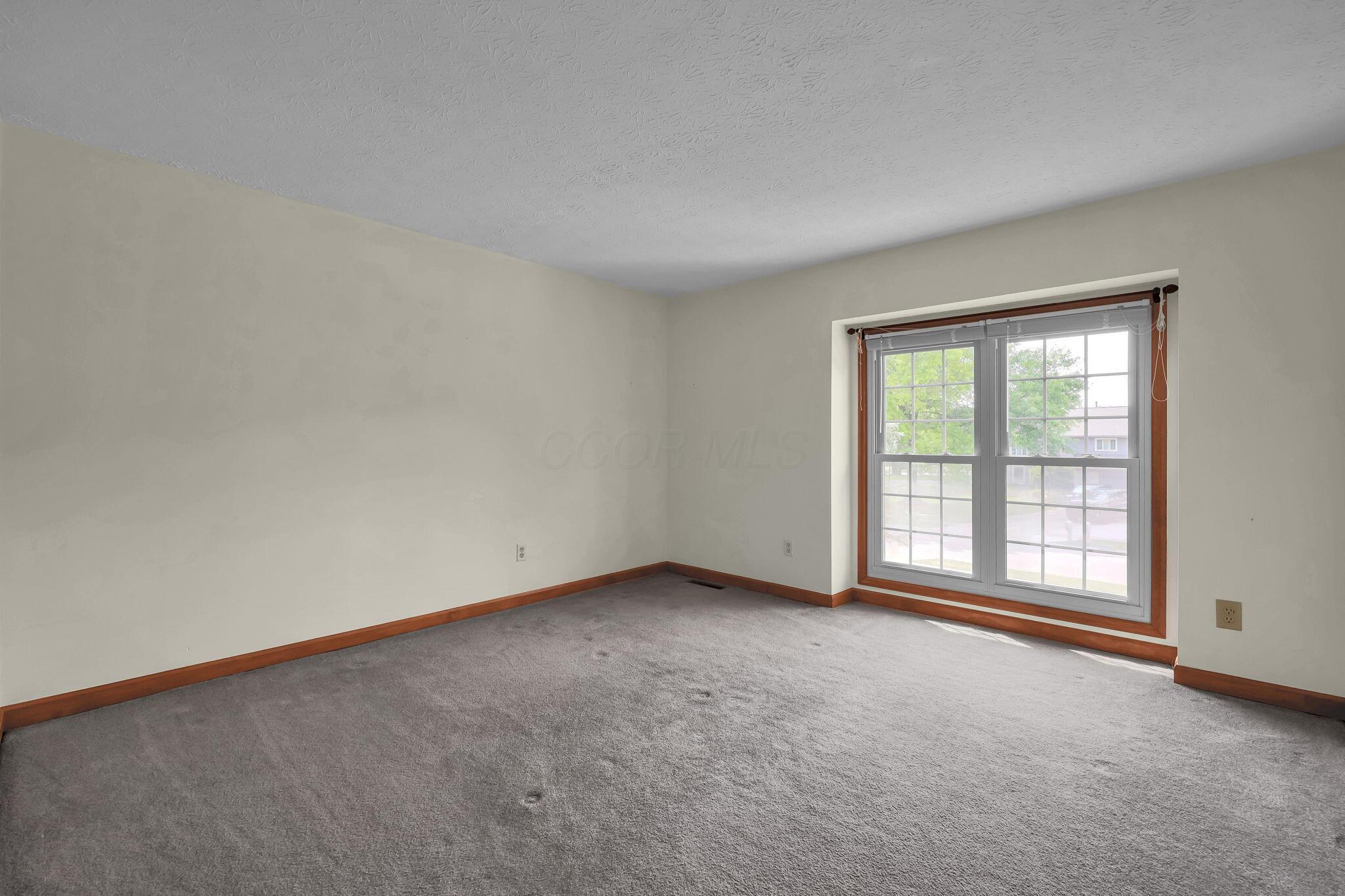 13048 Coventry Avenue Property Photo 29