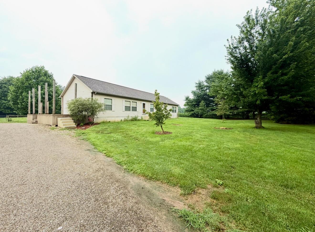 13944 Lafayette Road Property Photo 1