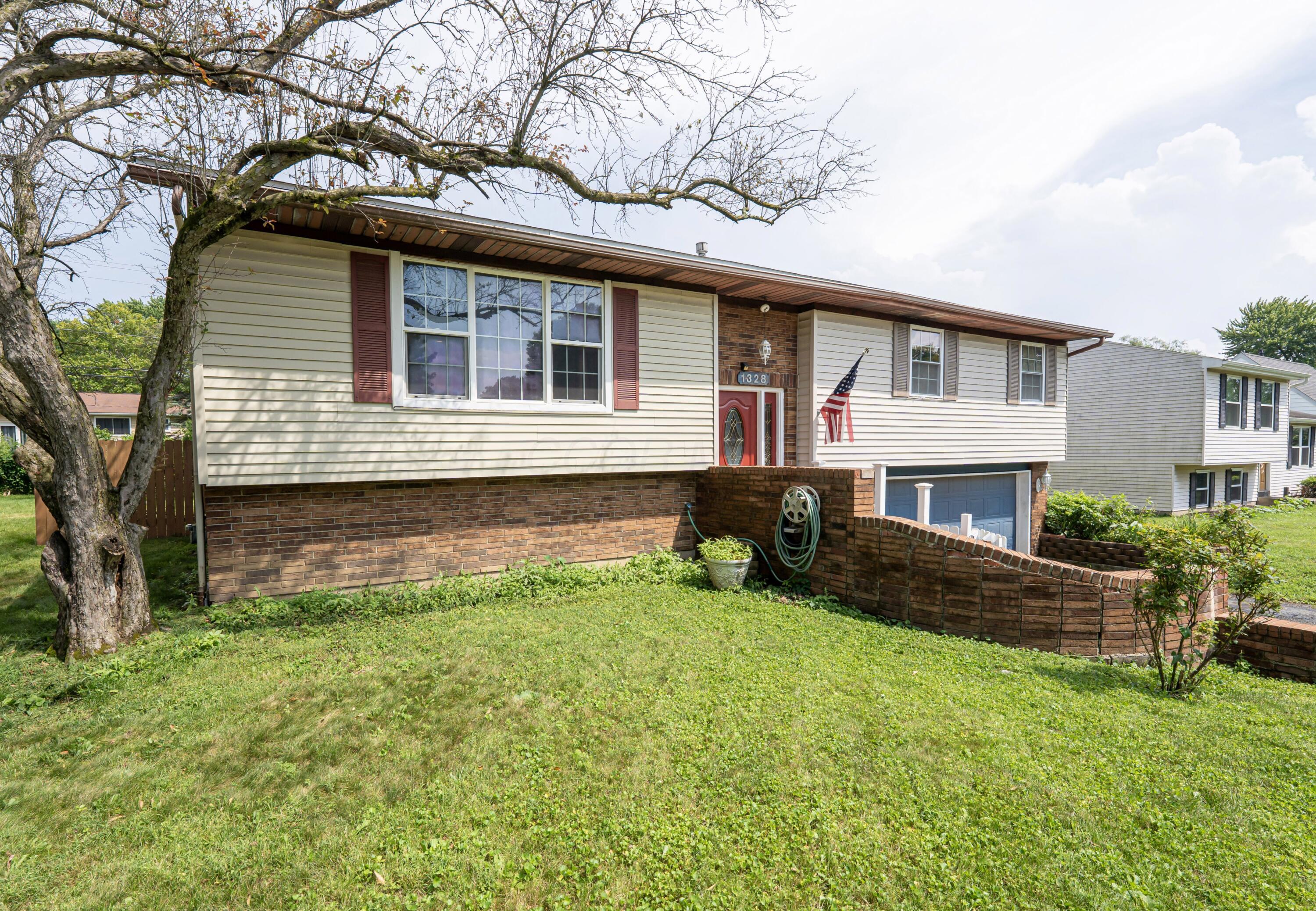 1328 Hilton Drive Property Photo 1