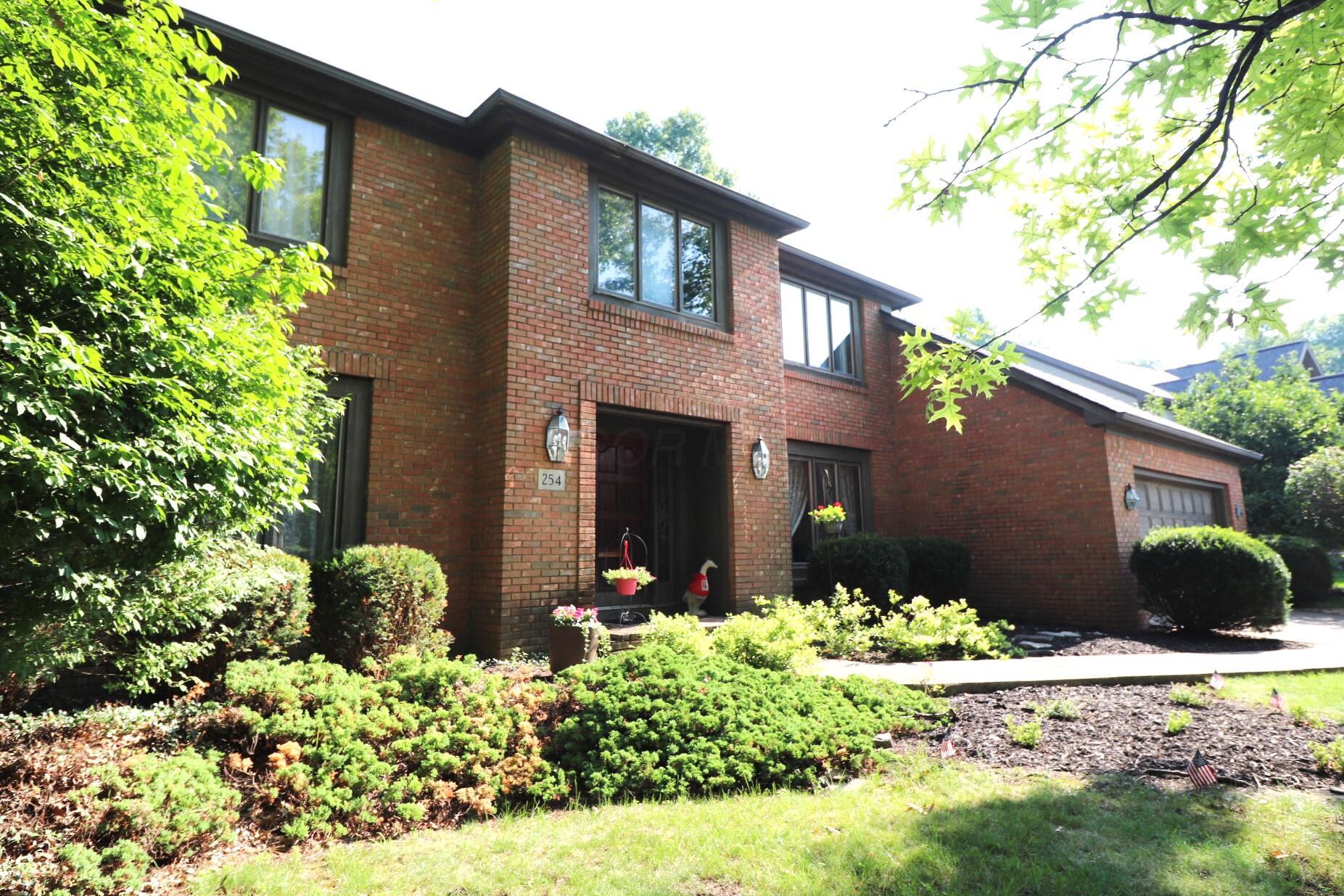 254 Hopewell Court Property Photo 1