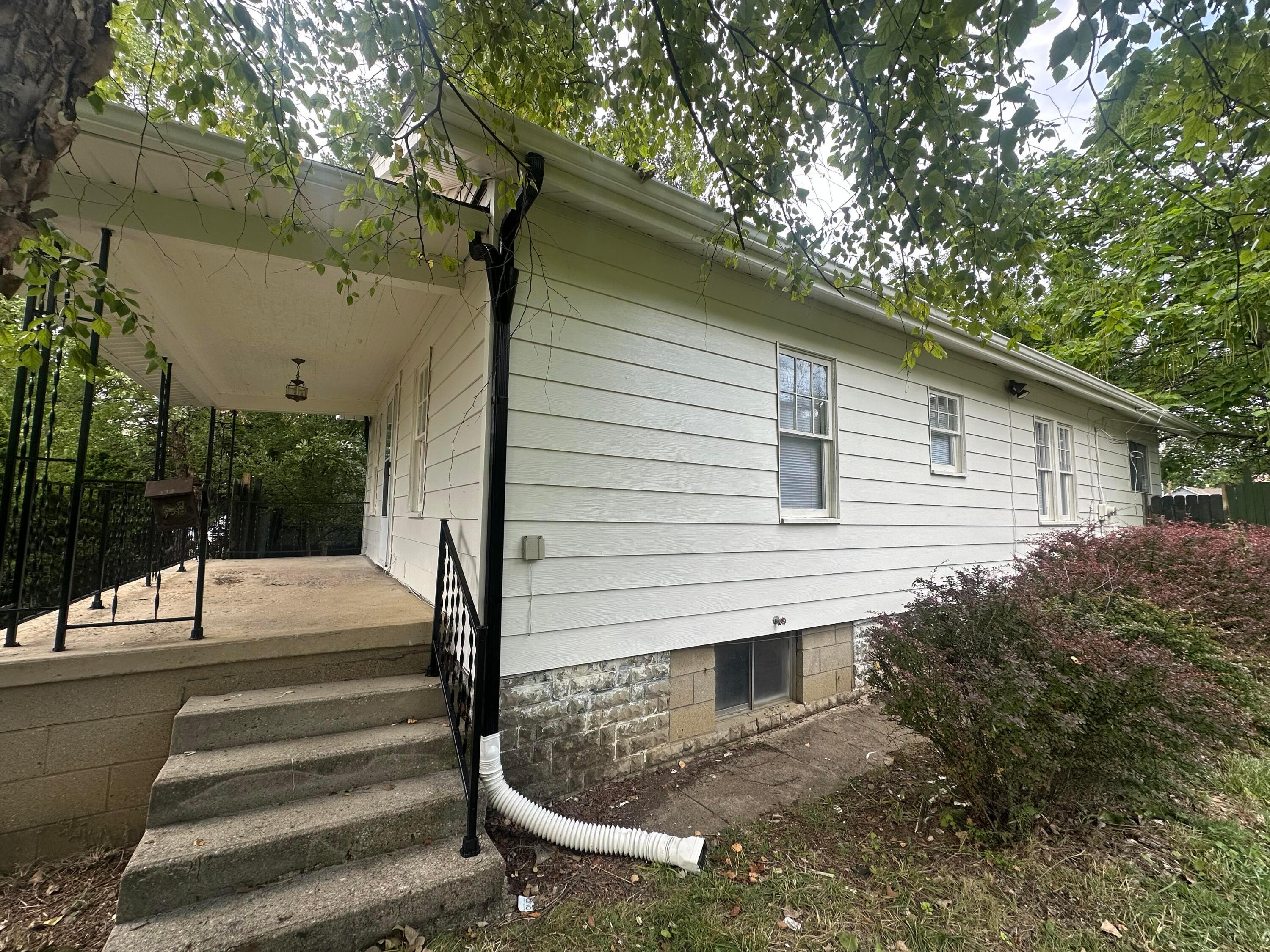 378 S Wheatland Avenue Property Photo 1