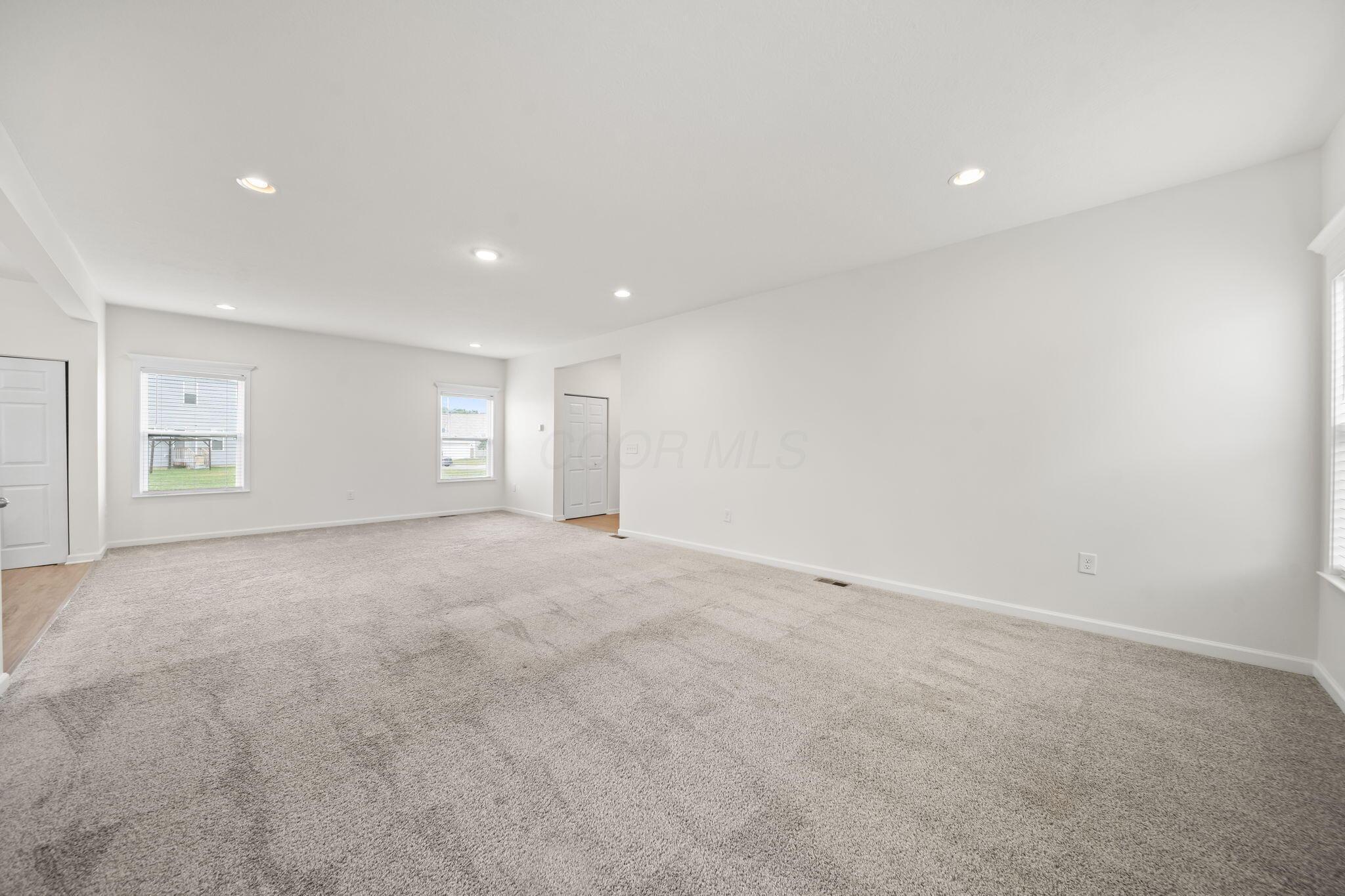 5328 Ansbach Drive Property Photo 8