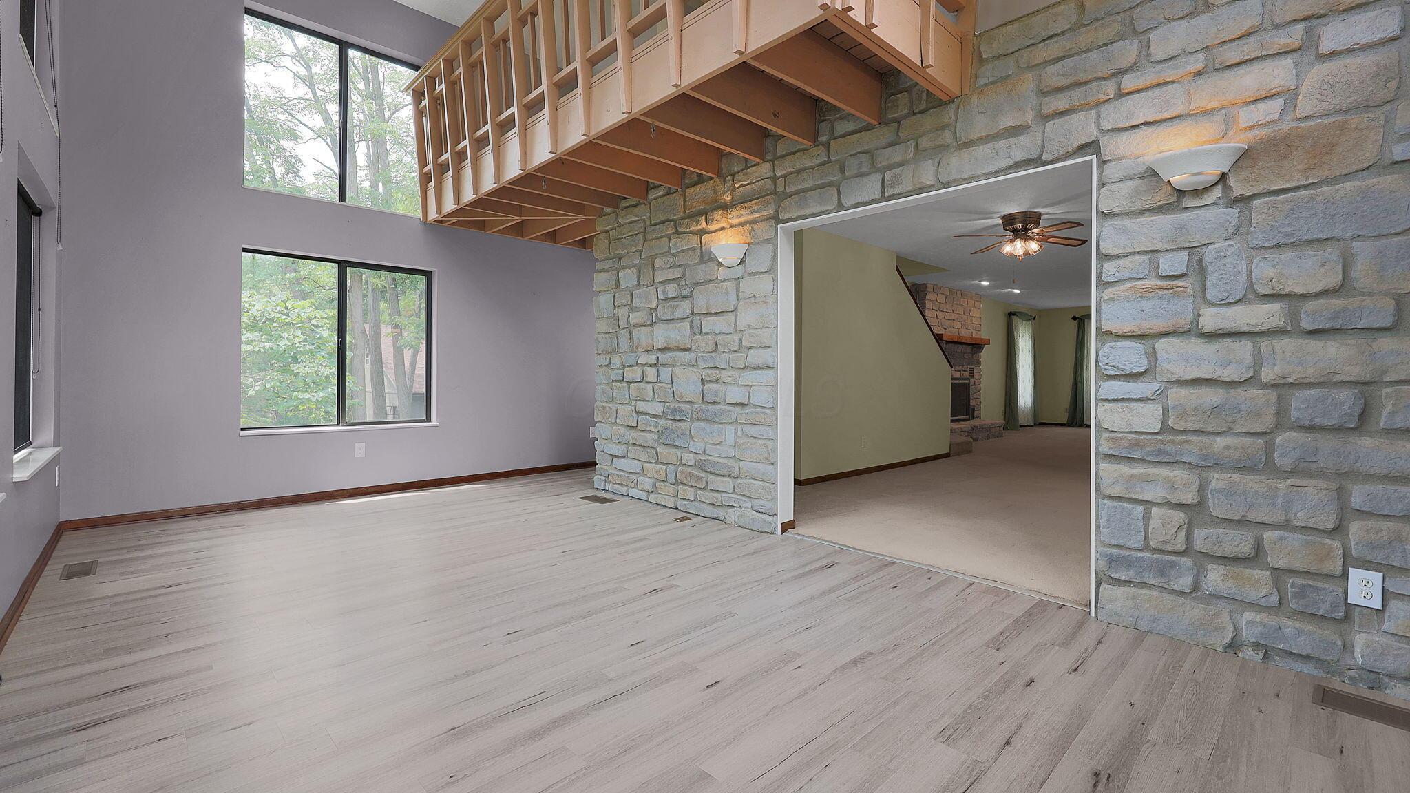 9200 Knoll Drive Property Photo 13