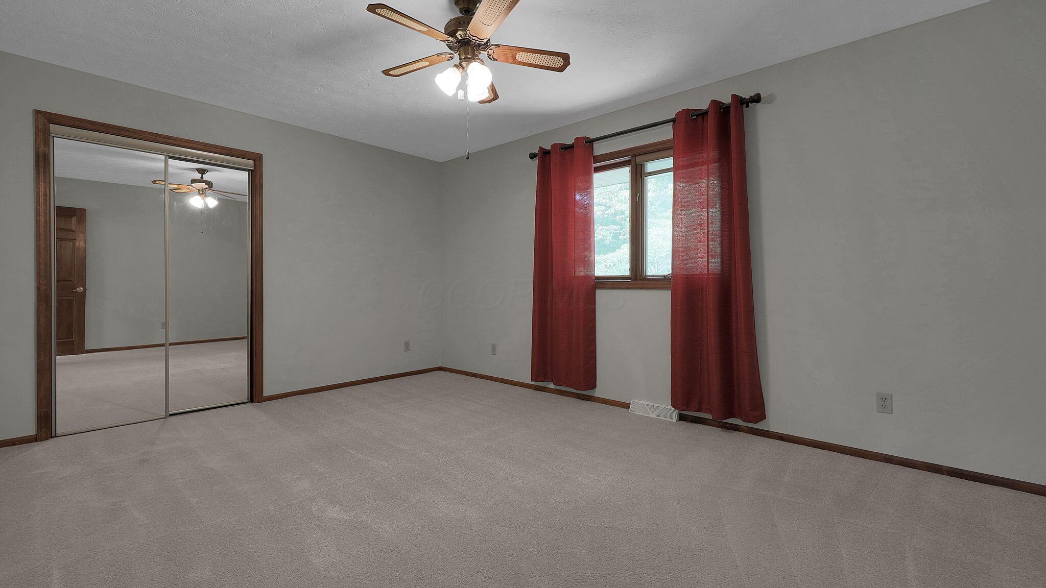 9200 Knoll Drive Property Photo 21
