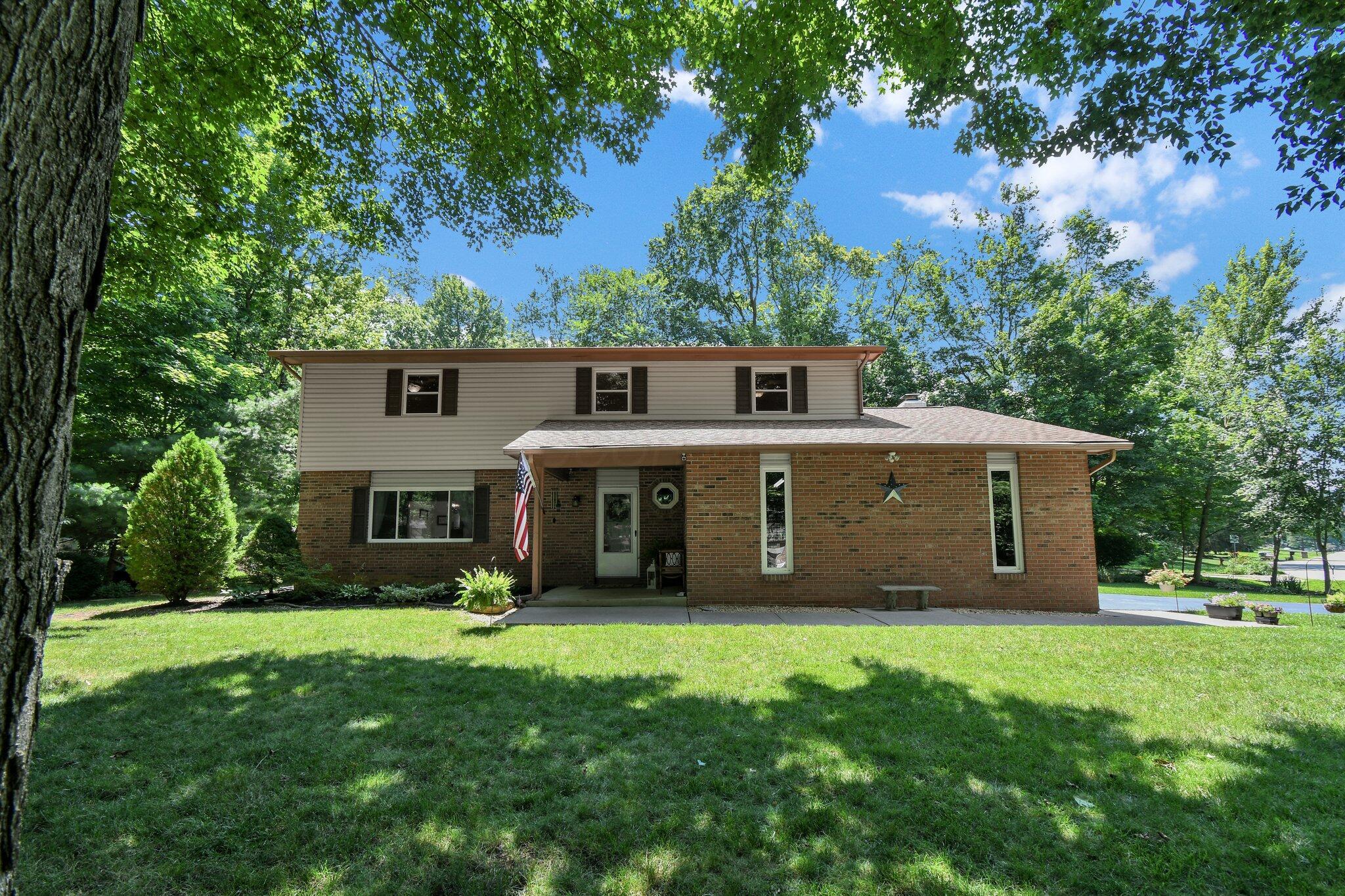 13892 Woodsedge Court Property Photo 1